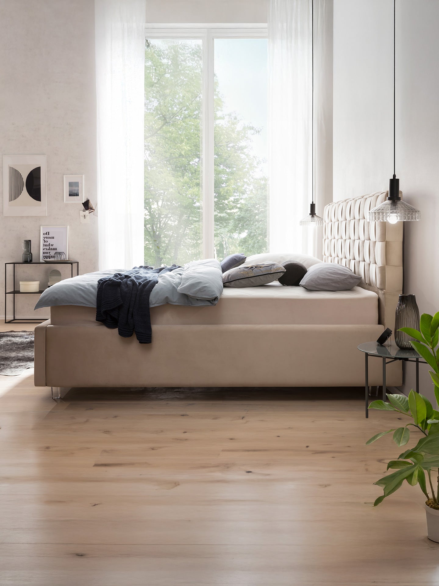 Velours Bett mit Stauraum Creme BARCELO BettCo Boxspringbetten