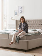 Velours Bett mit Stauraum Taupe FLORIDA BettCo Boxspringbetten