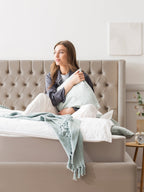 Velours Bett mit Stauraum Taupe FLORIDA BettCo Boxspringbetten