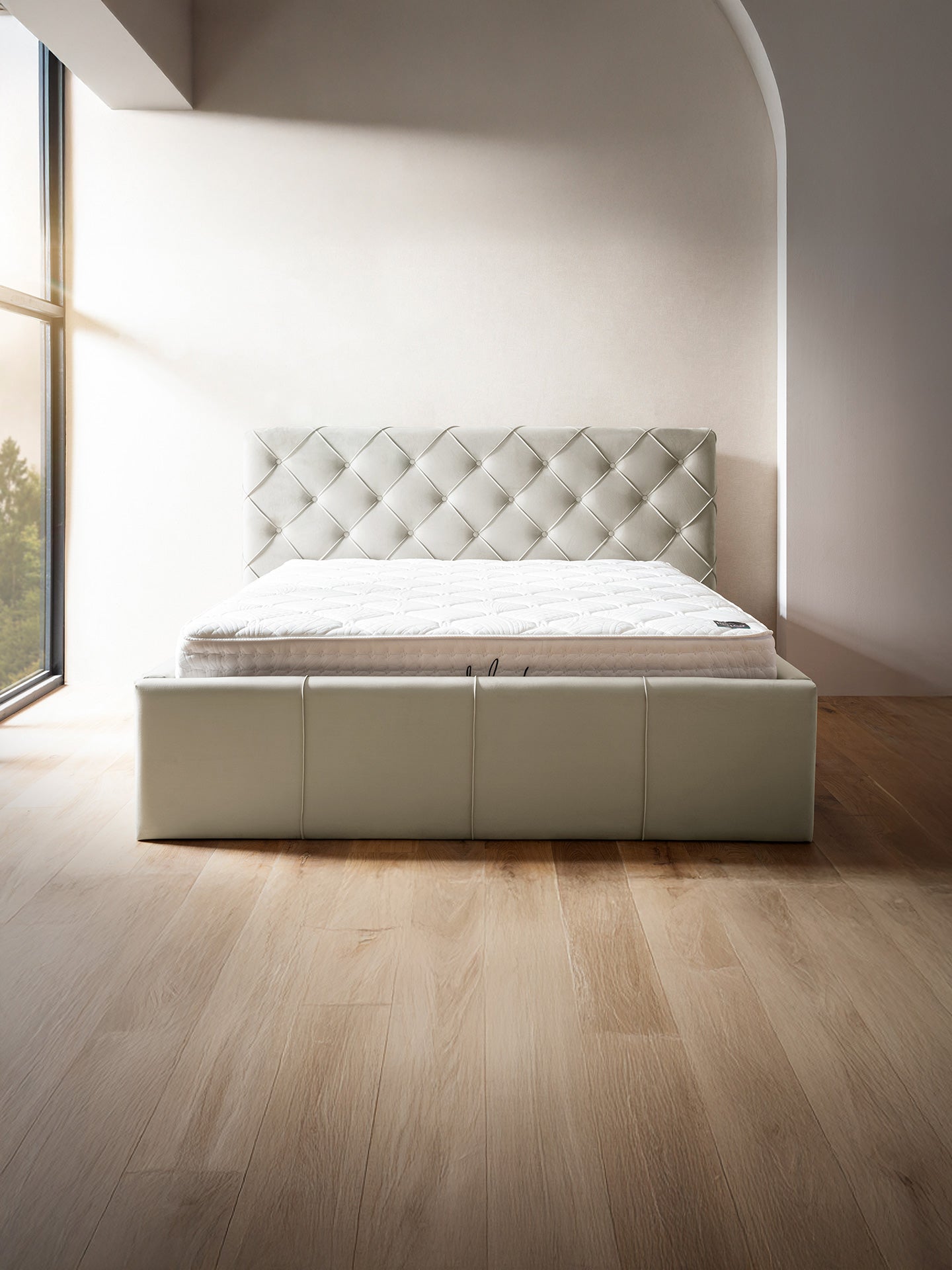 Velvet Bett mit Stauraum Altweiß NELLY