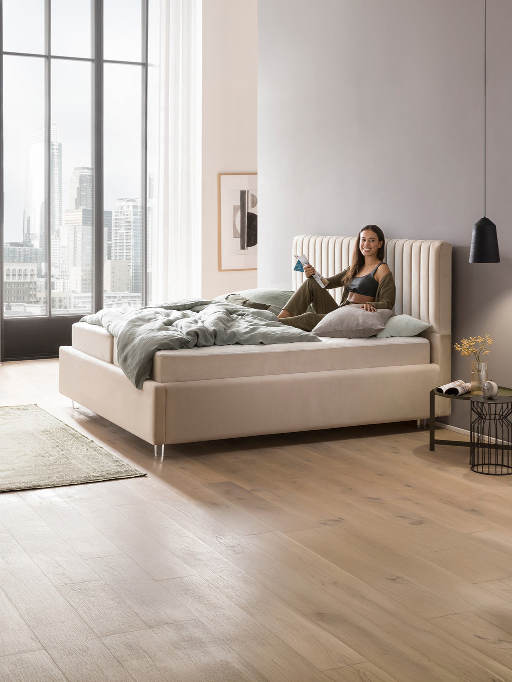 Velours Bett mit Stauraum Creme Paris