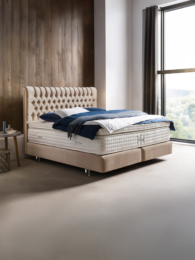 Samt Boxspringbett Beige CHESTER