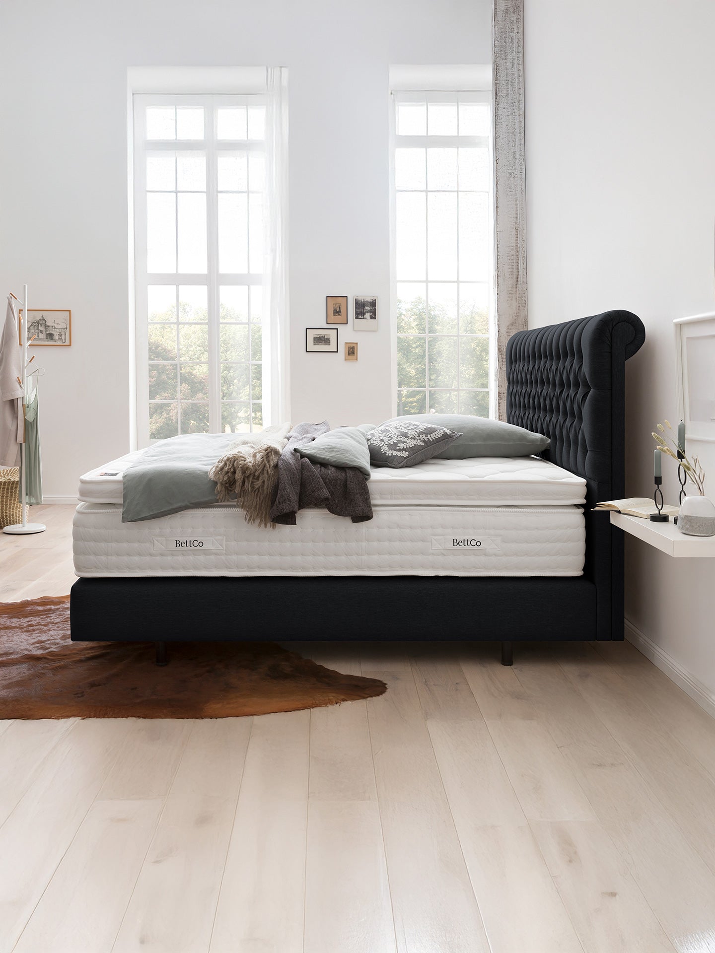 Webstoff Boxspringbett Schwarz CHESTER