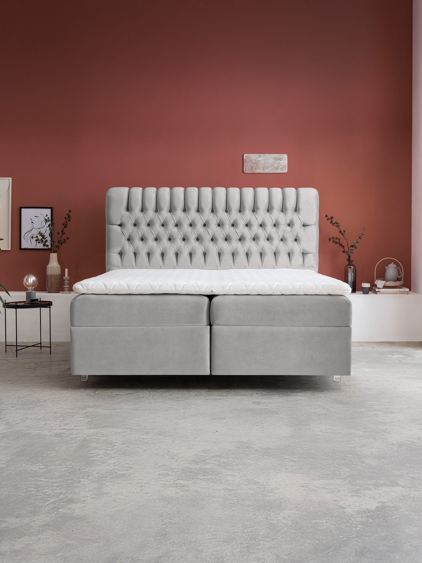 Samt Boxspringbett mit Stauraum Grau CHESTER