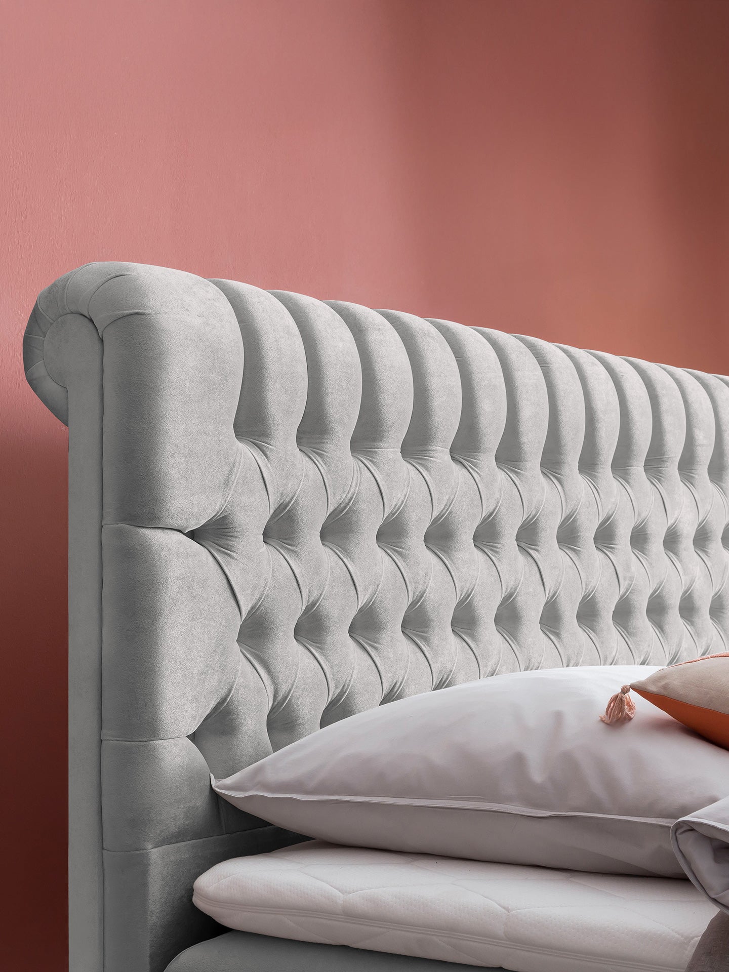 Samt Boxspringbett mit Stauraum Grau CHESTER