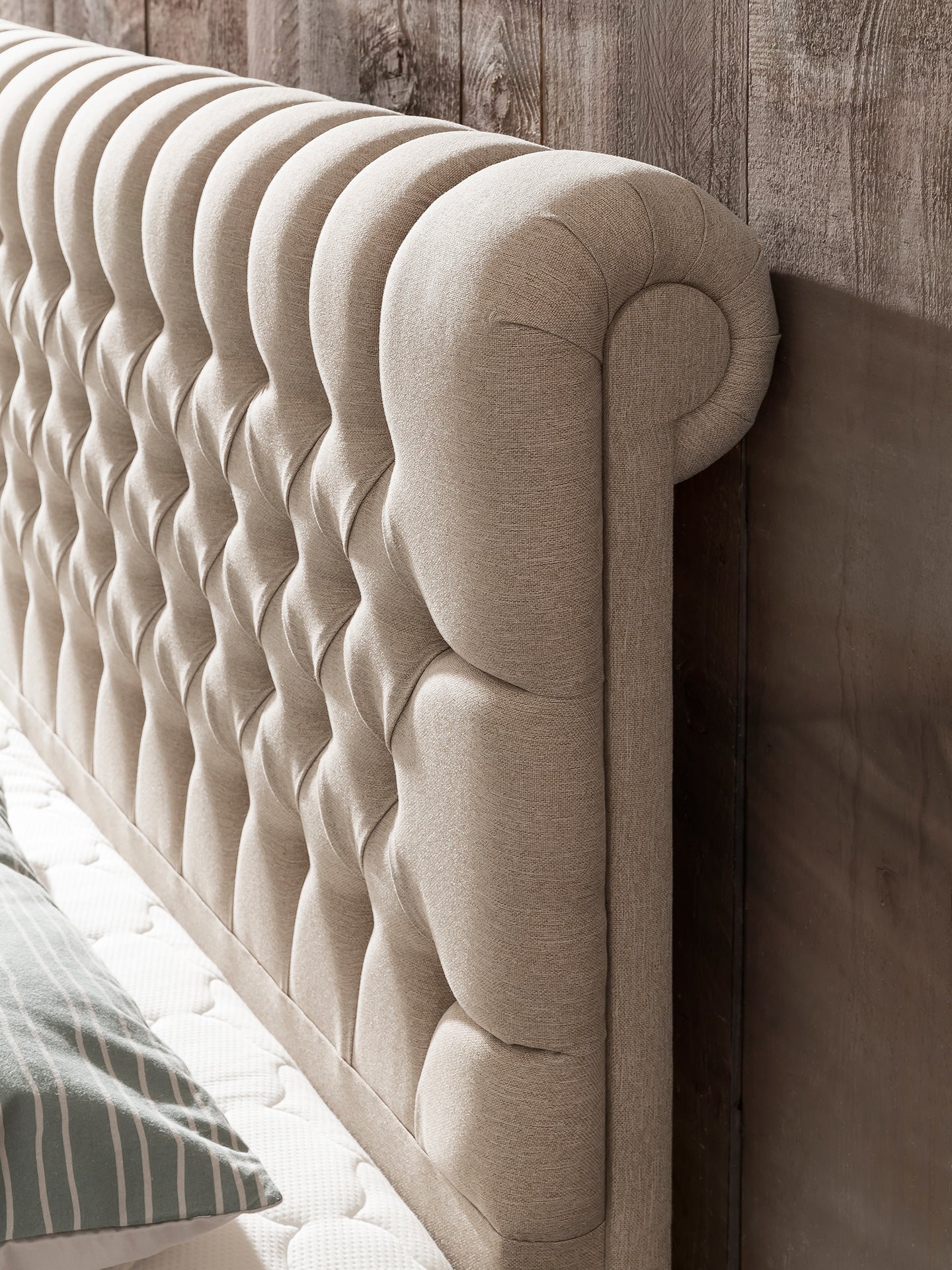 Webstoff Boxspringbett mit Stauraum Beige CHESTER