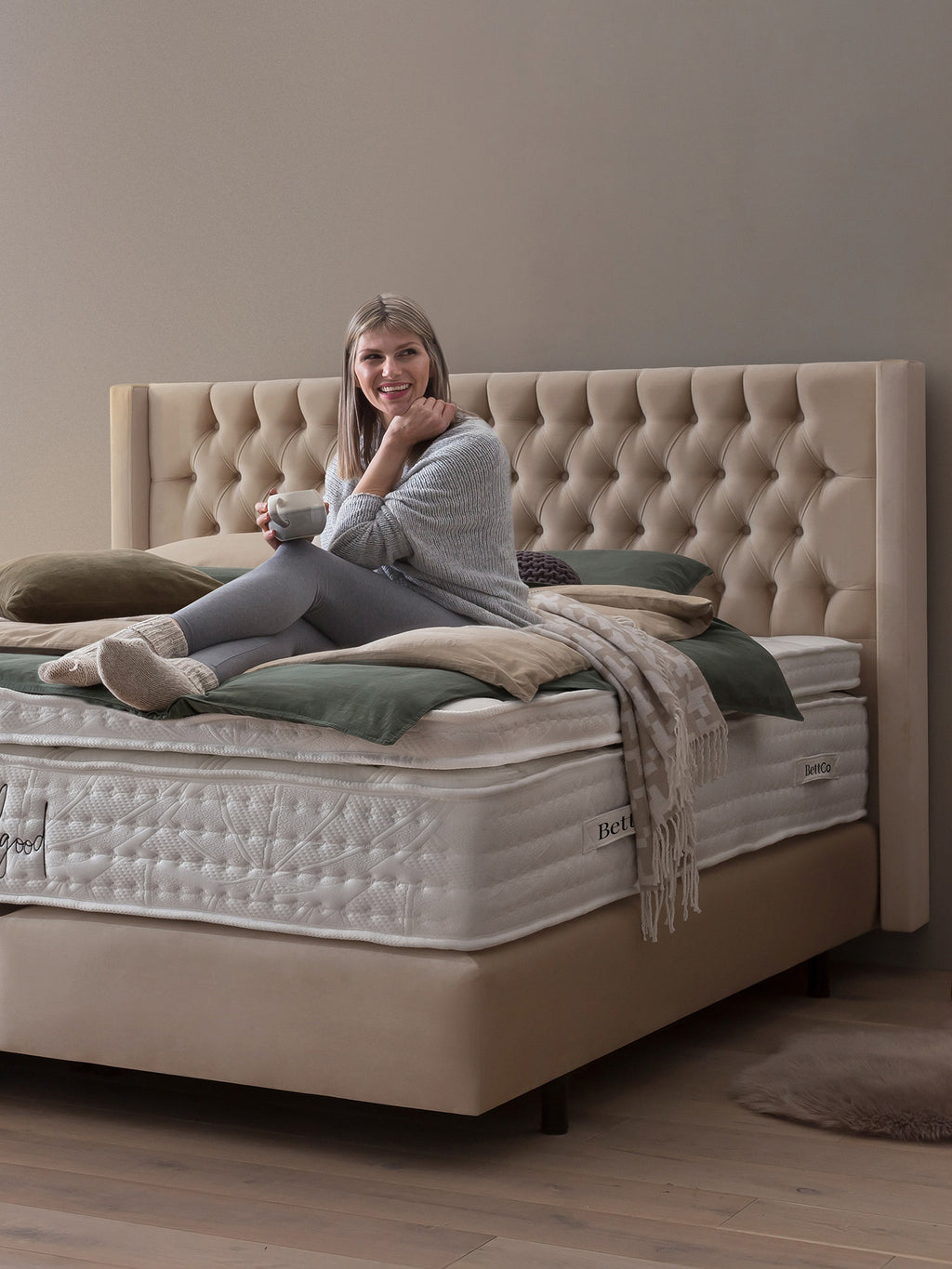 Samt Boxspringbett Beige FLORIDA