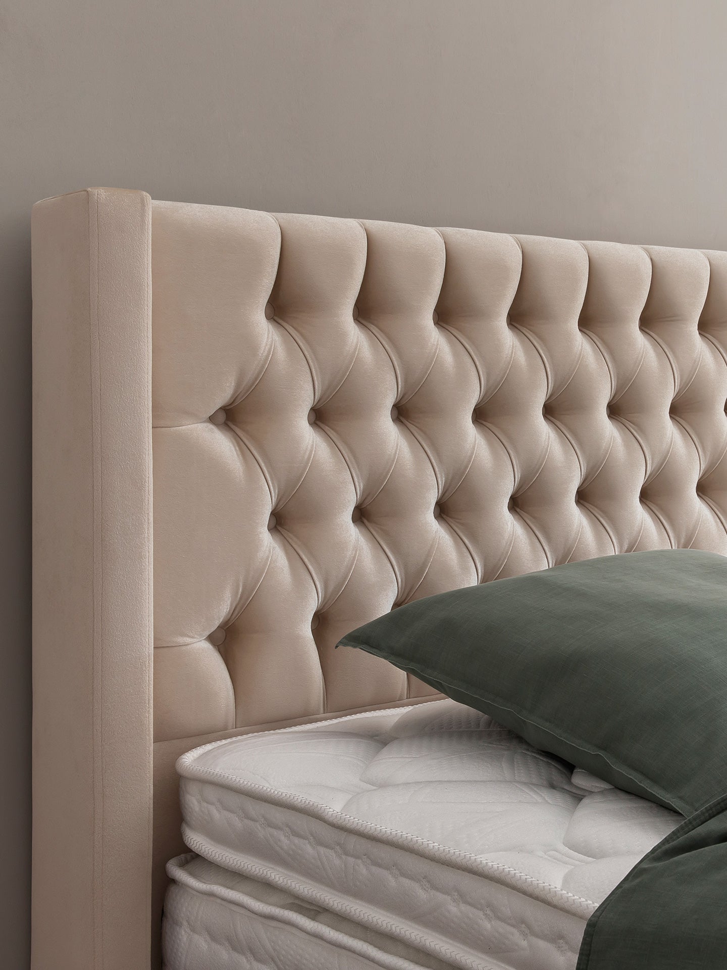 Samt Boxspringbett Beige FLORIDA