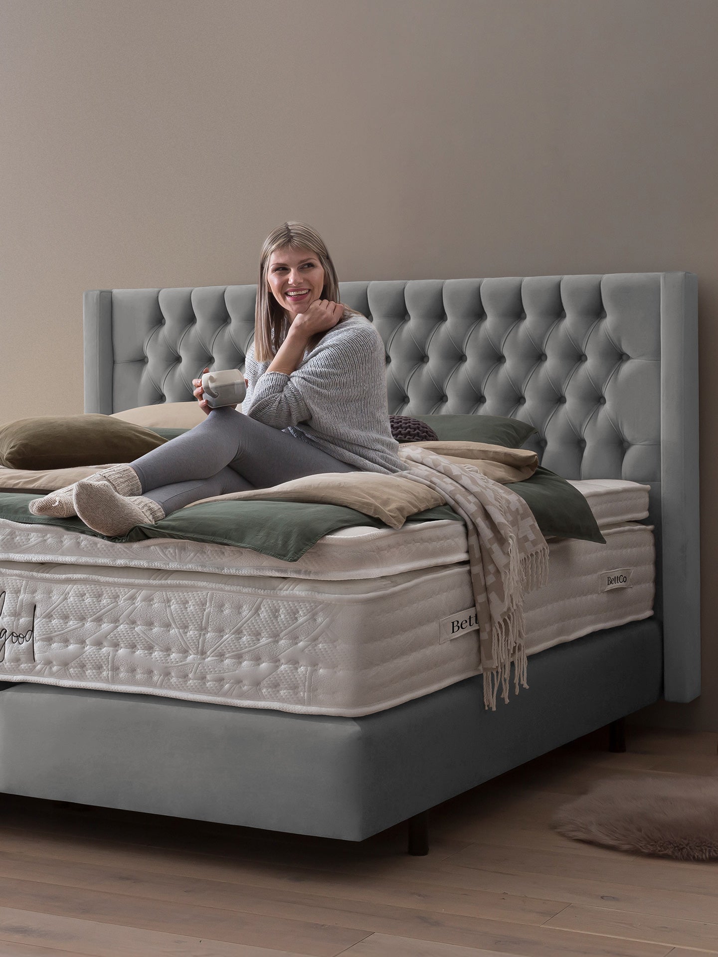 Samt Boxspringbett Grau FLORIDA