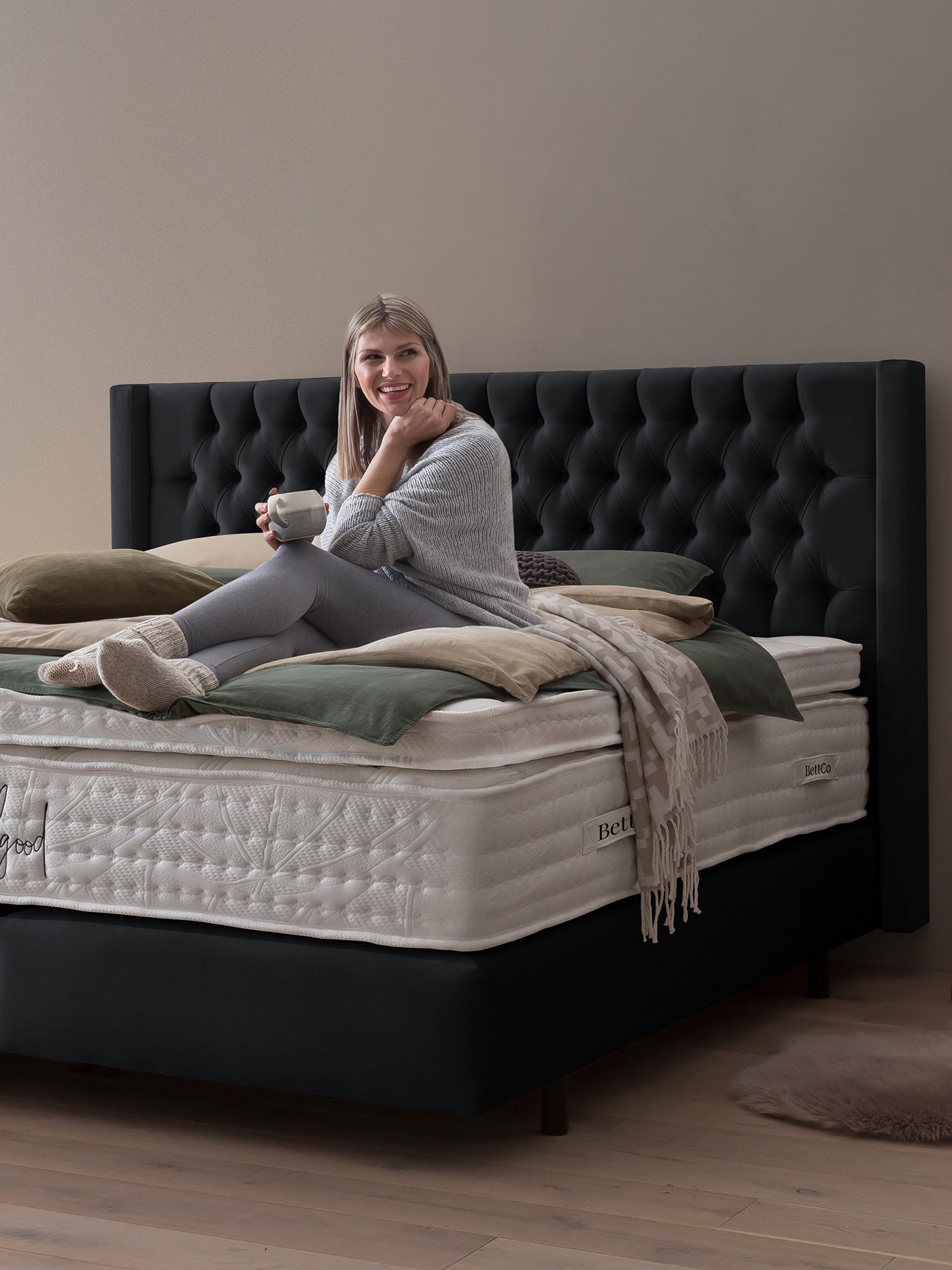 Samt Boxspringbett Schwarz FLORIDA