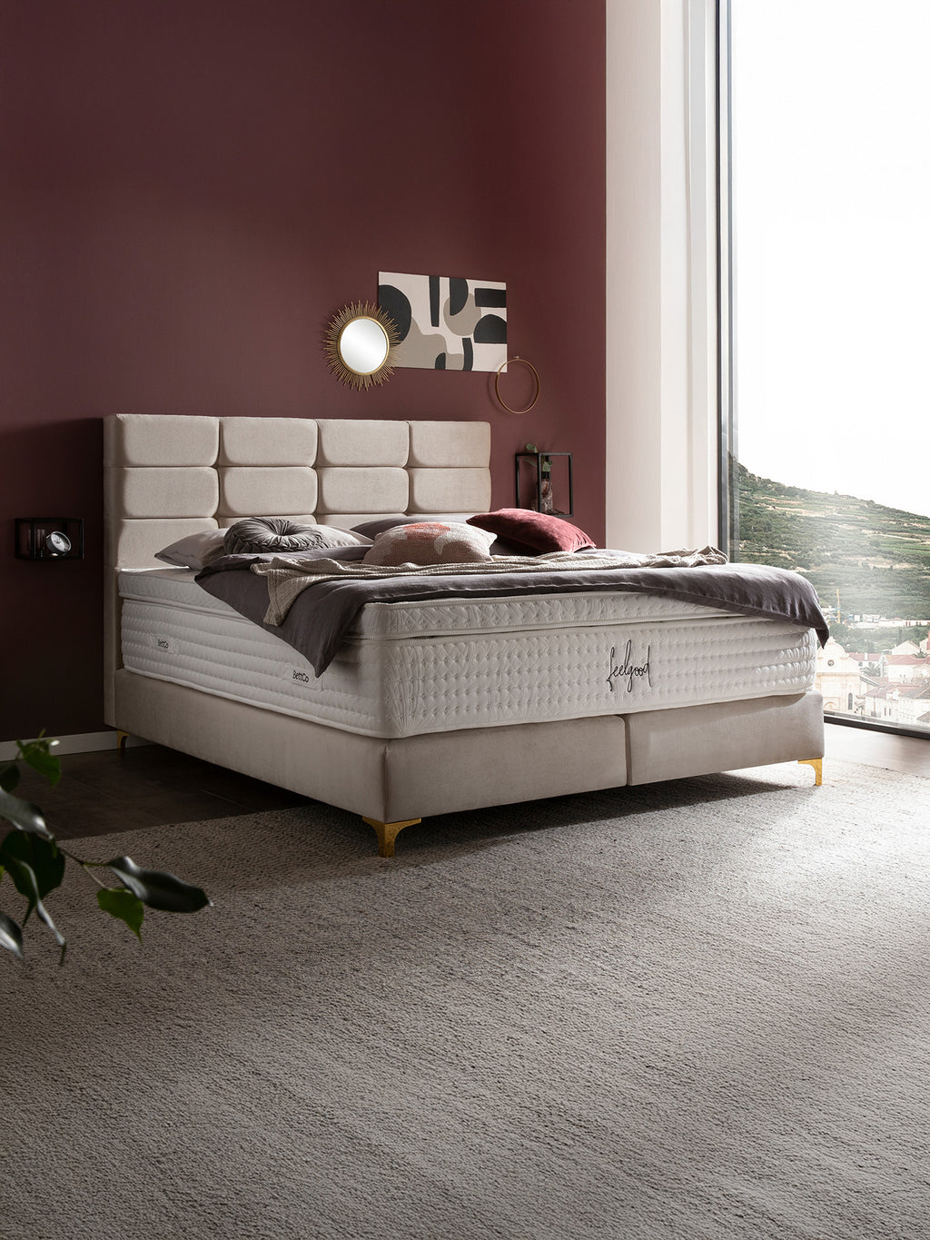 Samt Boxspringbett Beige KANSAS