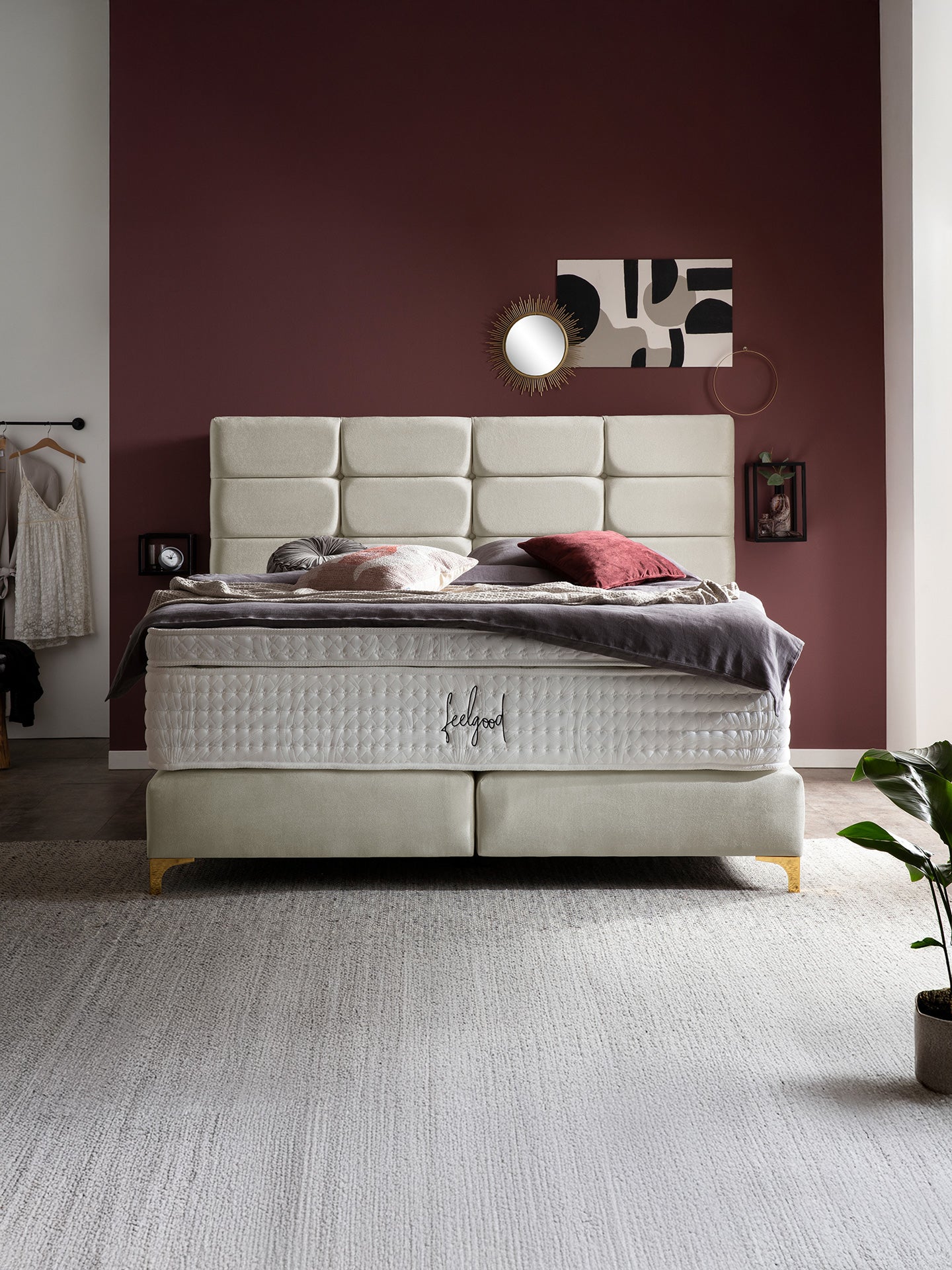 Samt Boxspringbett Creme KANSAS