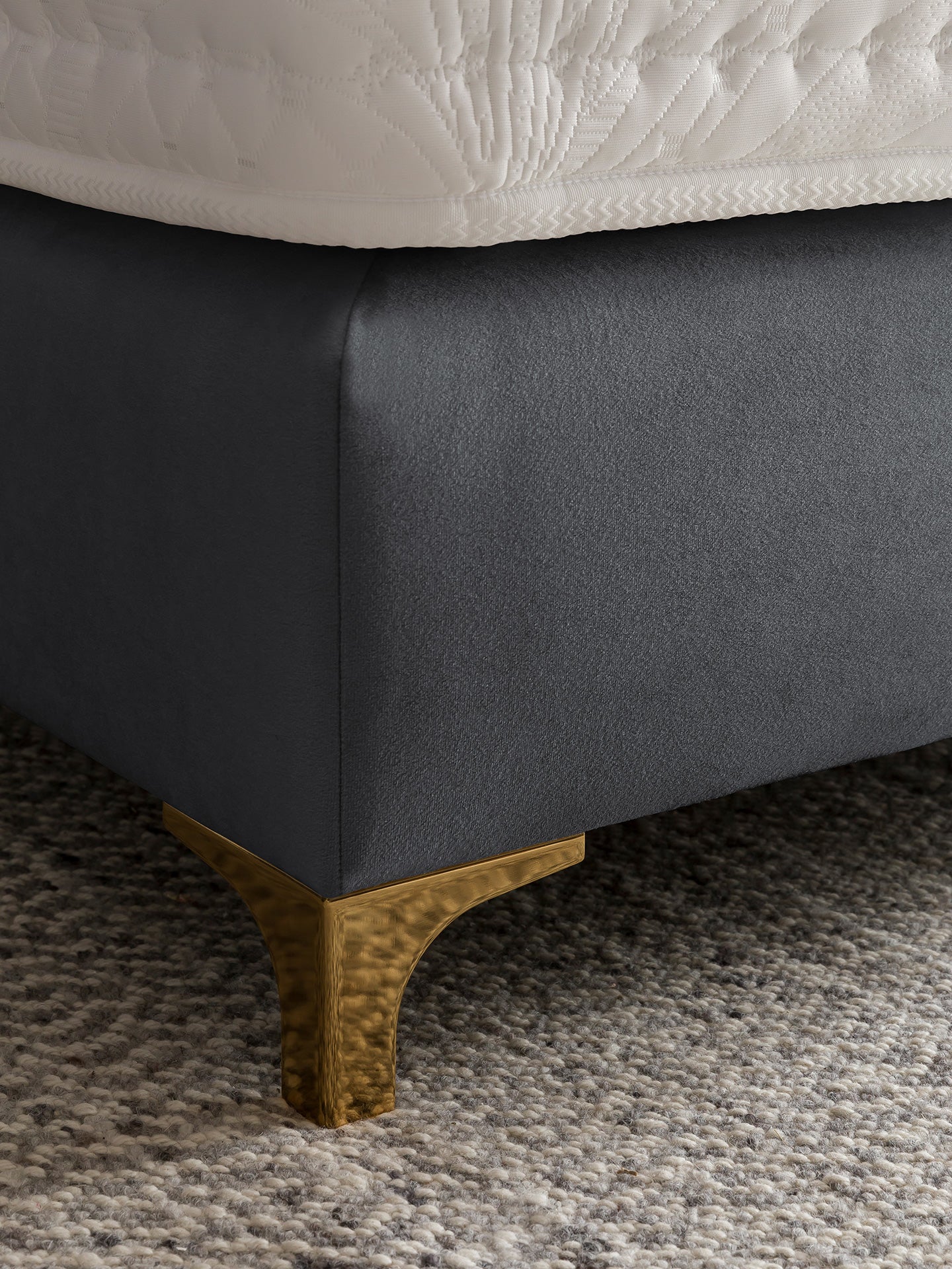 Samt Boxspringbett Dunkelgrau KANSAS