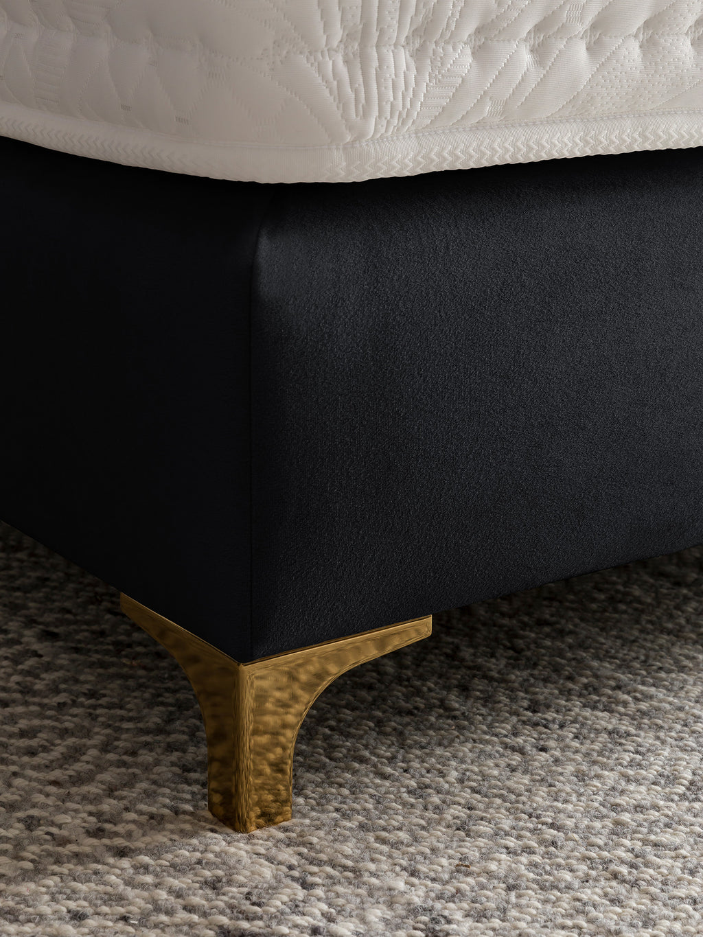 Samt Boxspringbett Schwarz KANSAS