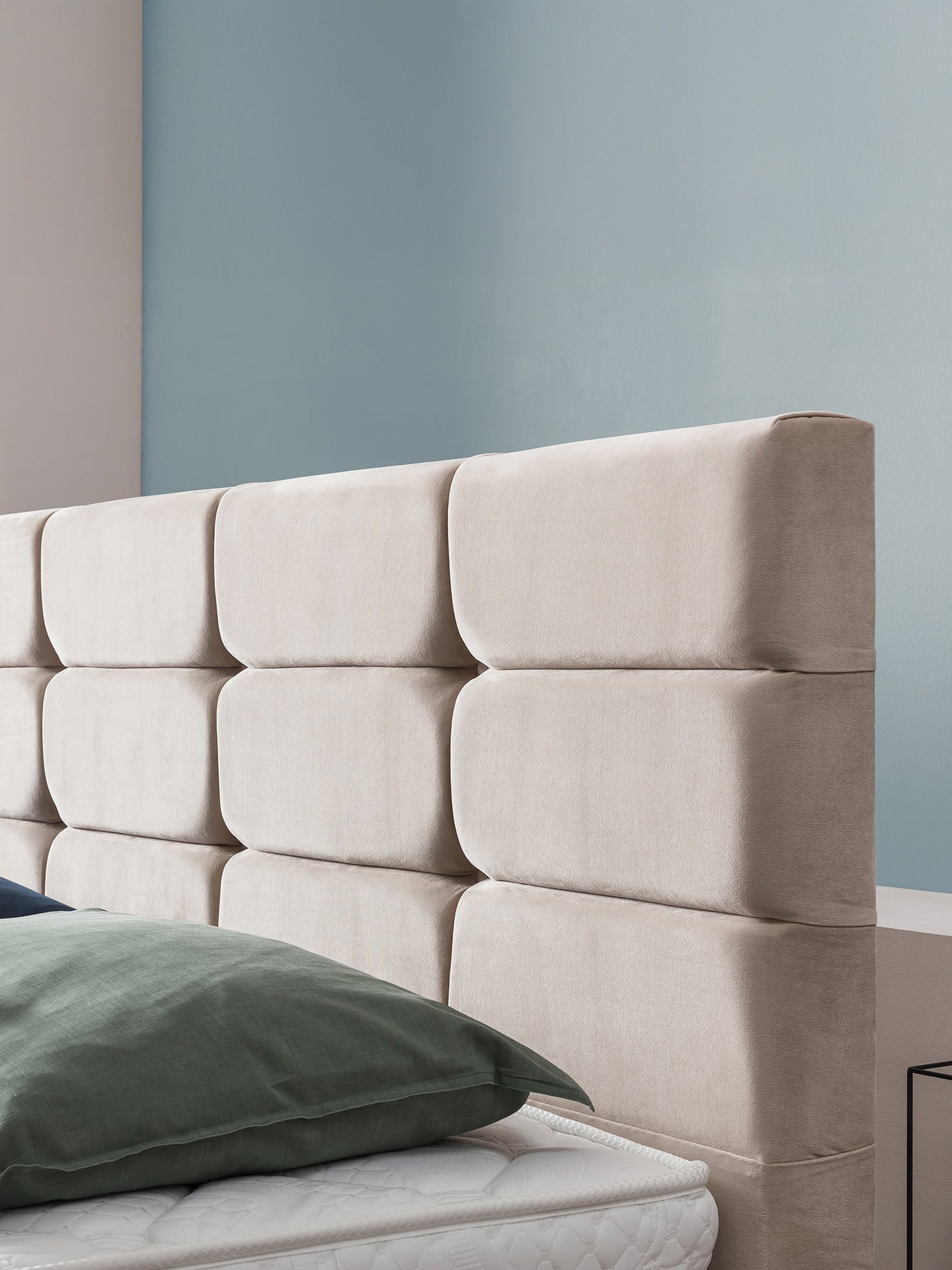 Velours Boxspringbett Creme KANSAS