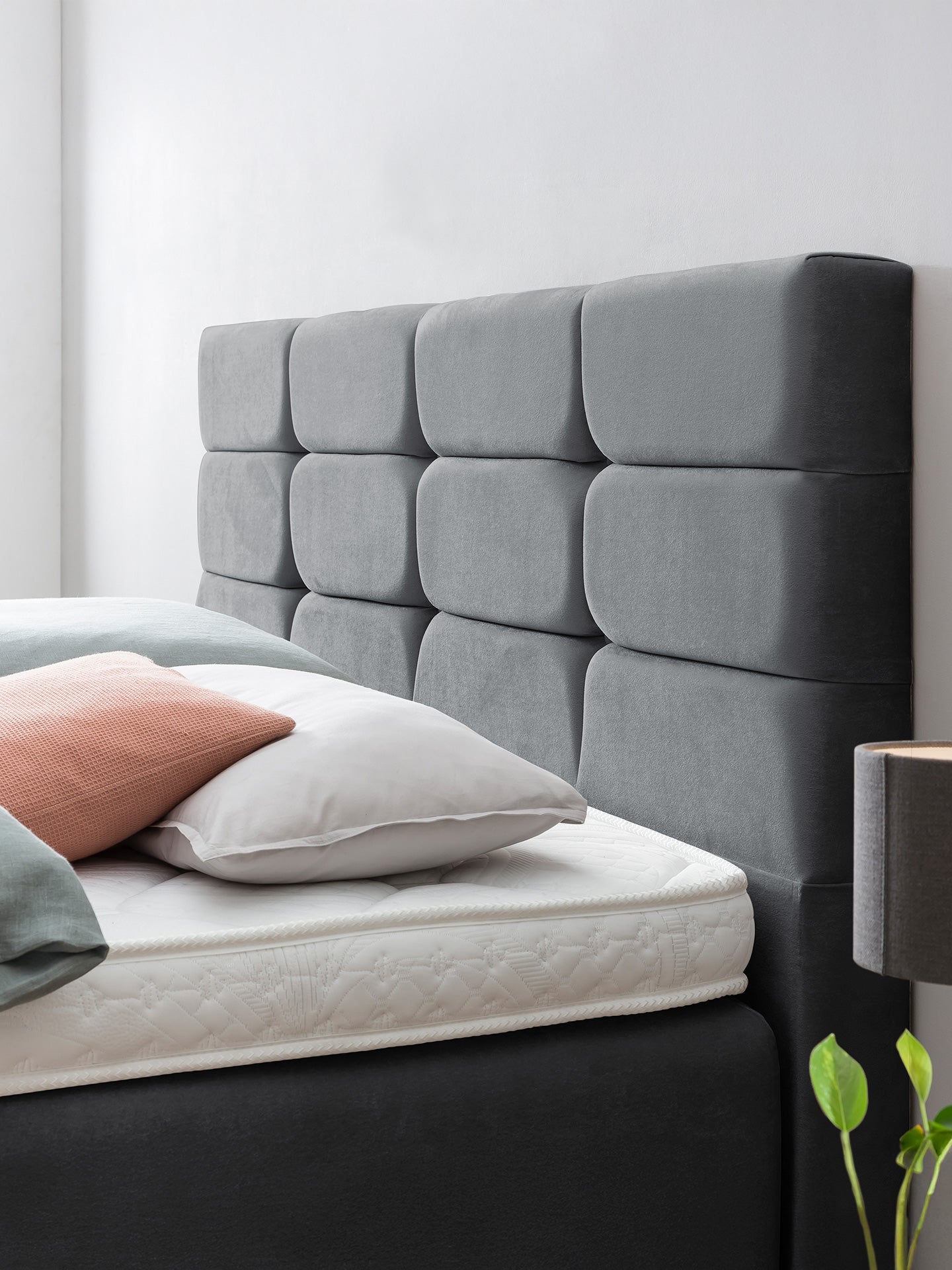 Samt Boxspringbett mit Stauraum Dunkelgrau KANSAS
