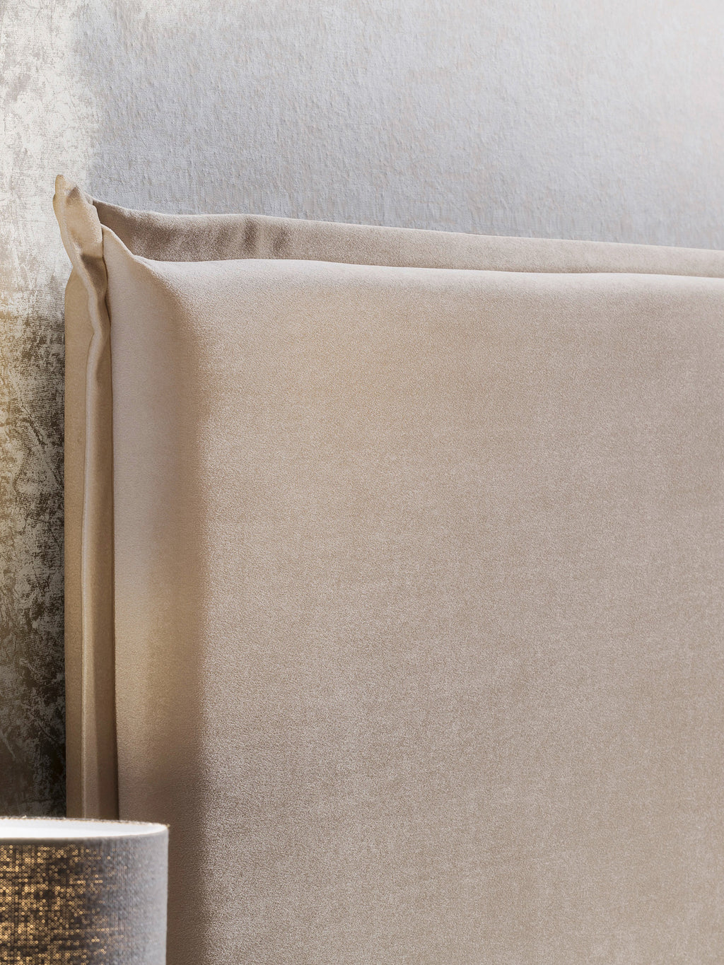 Samt Boxspringbett Beige LONDON