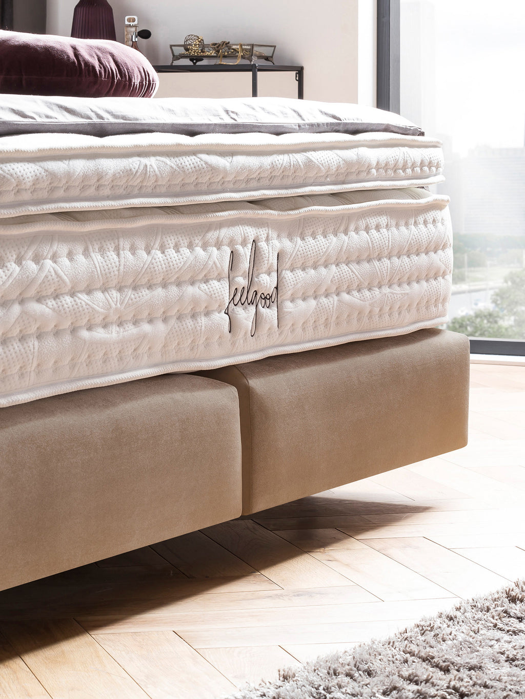 Samt Boxspringbett Beige LONDON