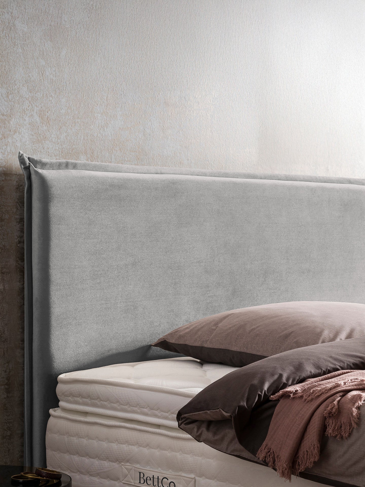 Samt Boxspringbett Grau LONDON