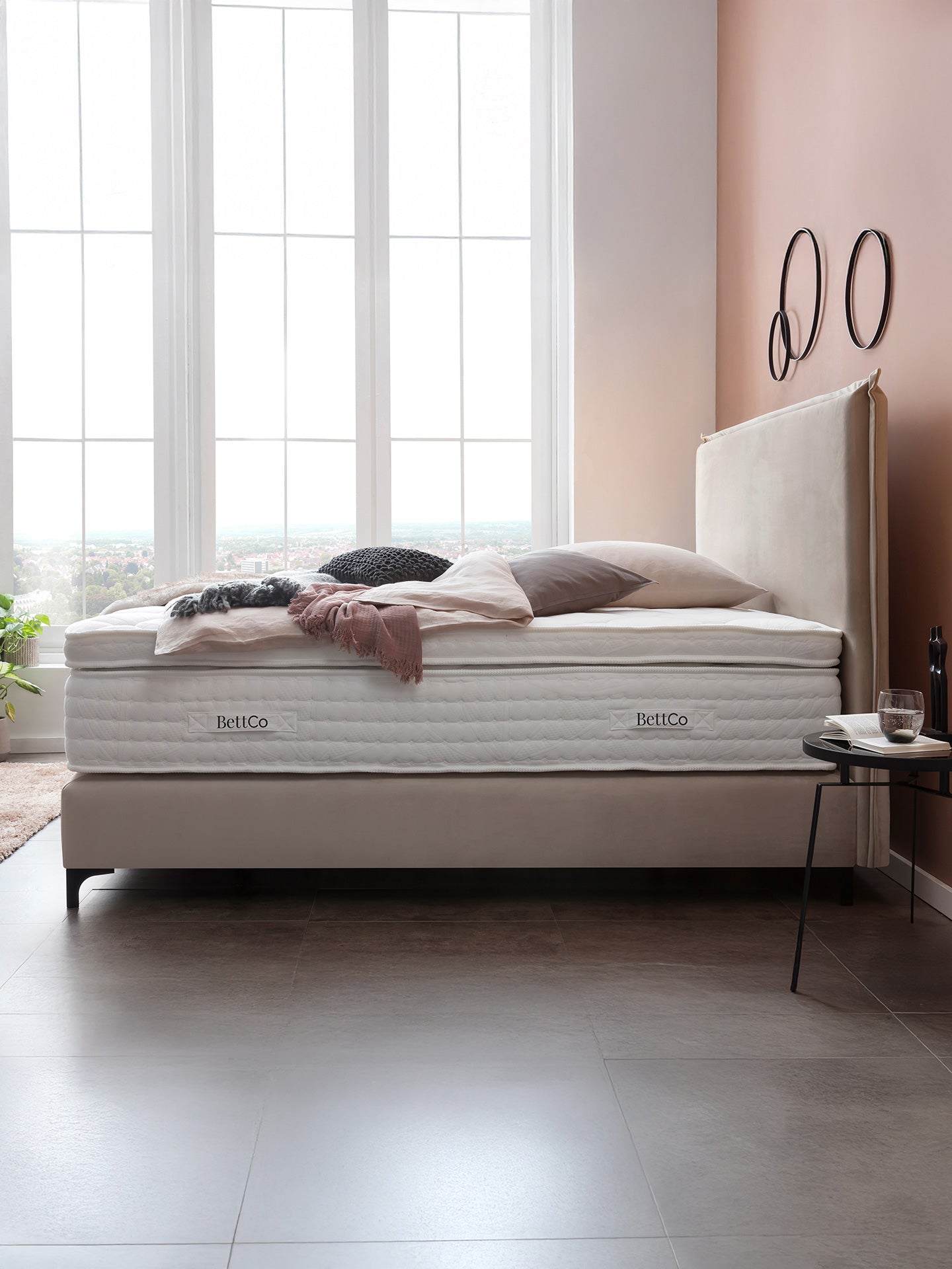 Velours Boxspringbett Creme LONDON