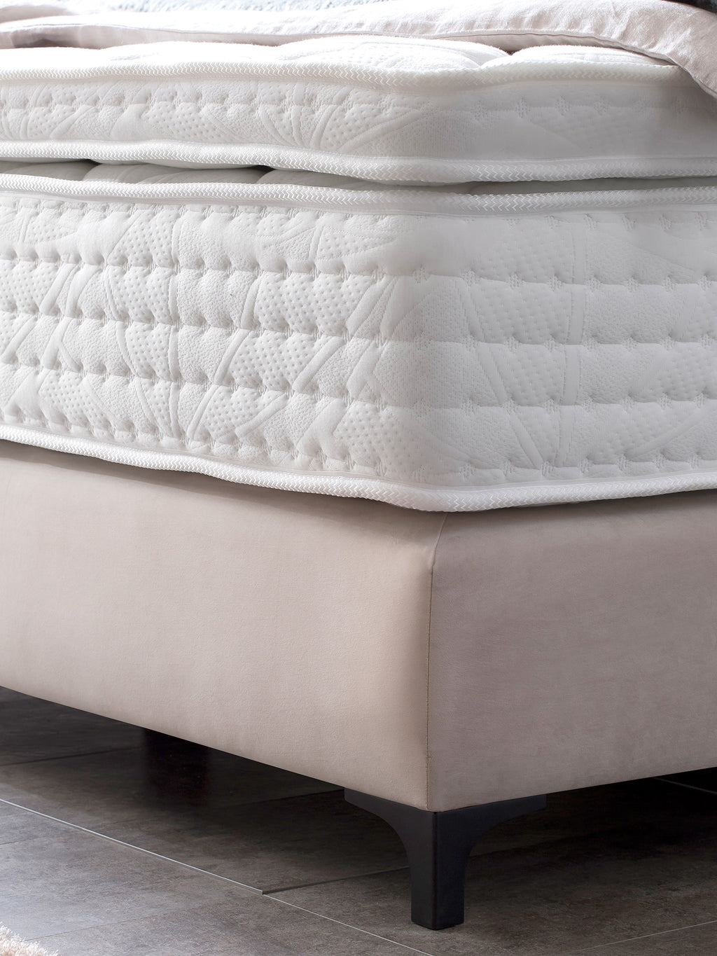 Velours Boxspringbett Creme LONDON