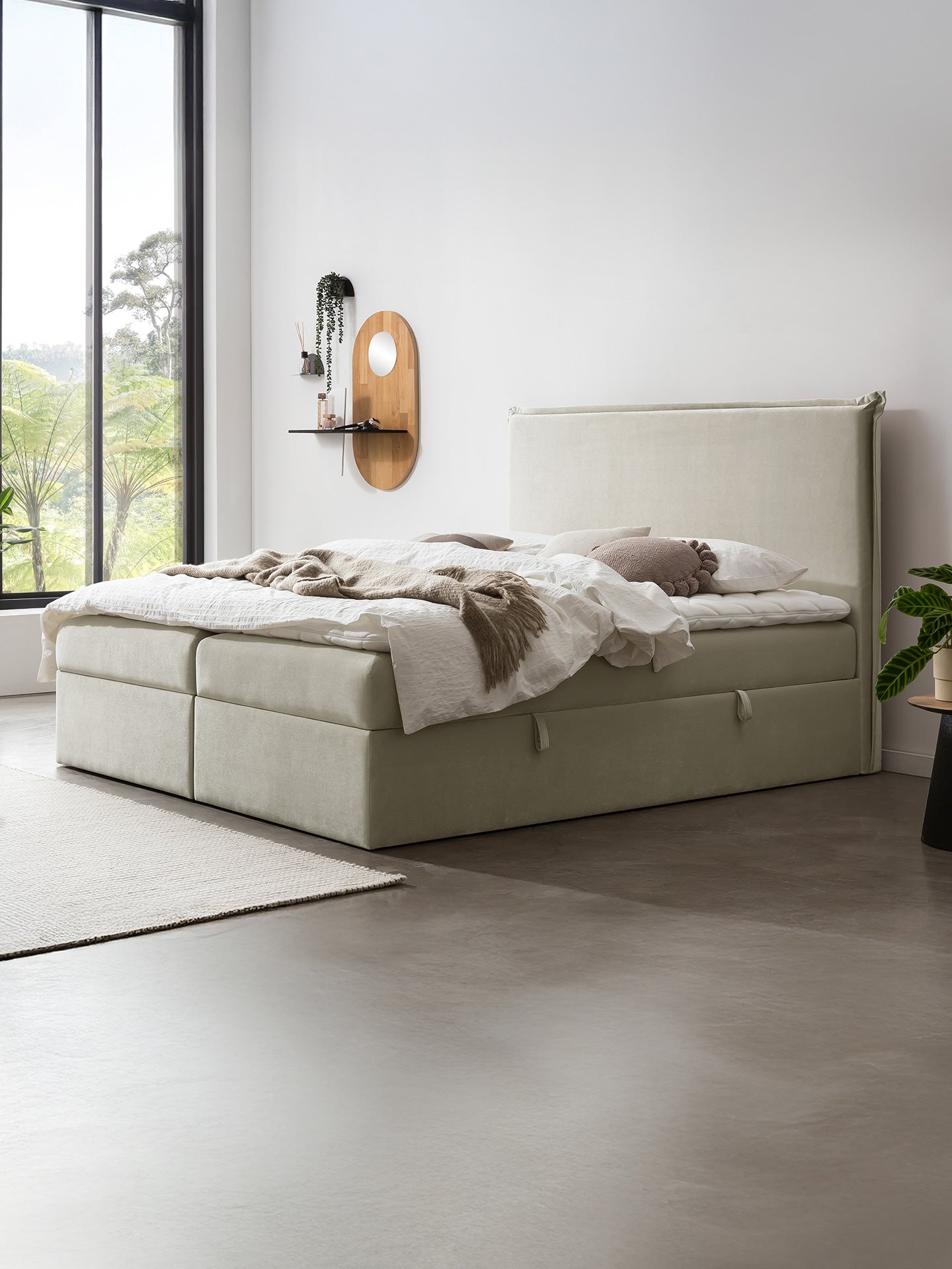 Samt Boxspringbett mit Stauraum Creme LONDON