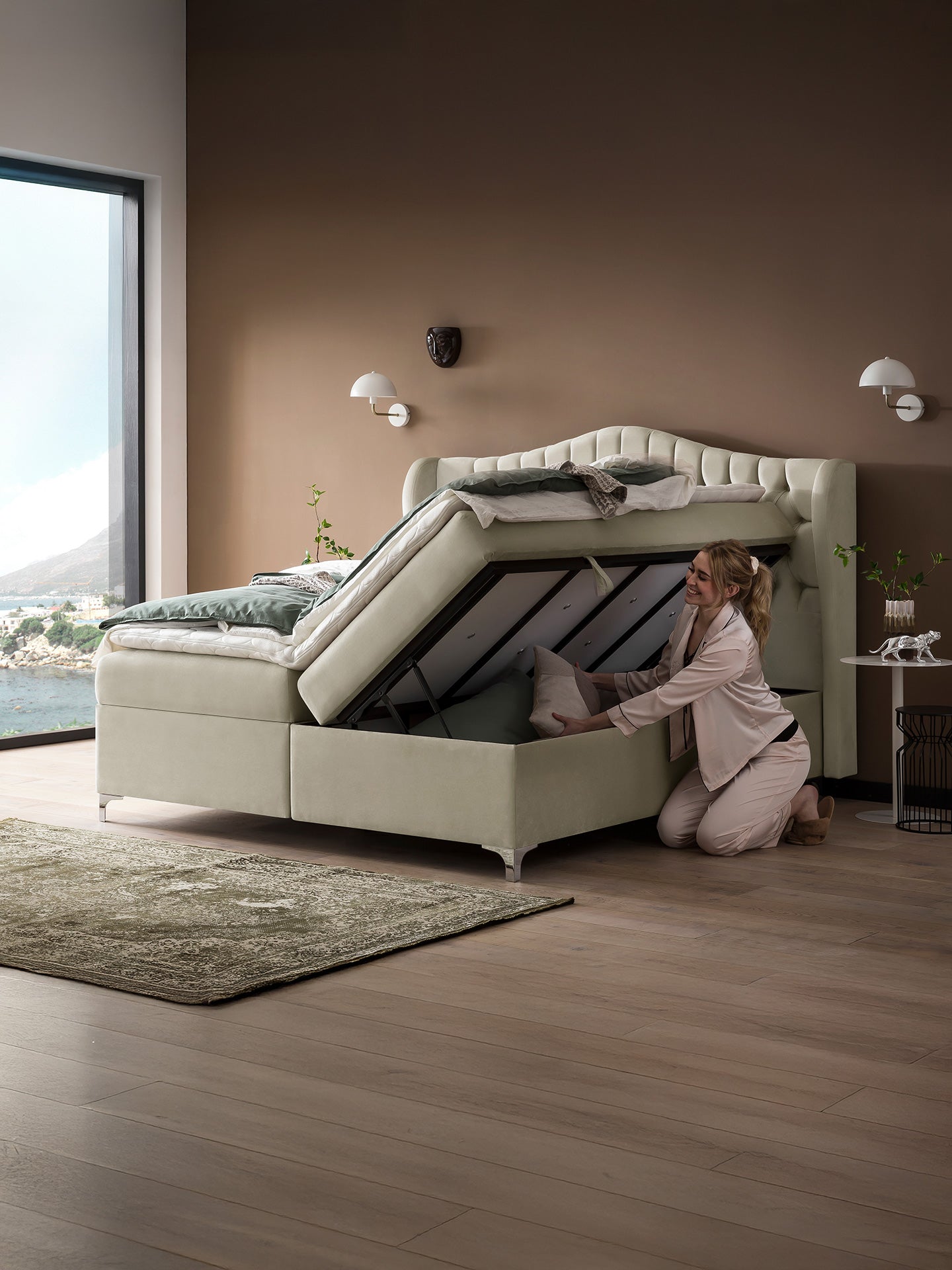 Samt Boxspringbett mit Stauraum Creme MAISON