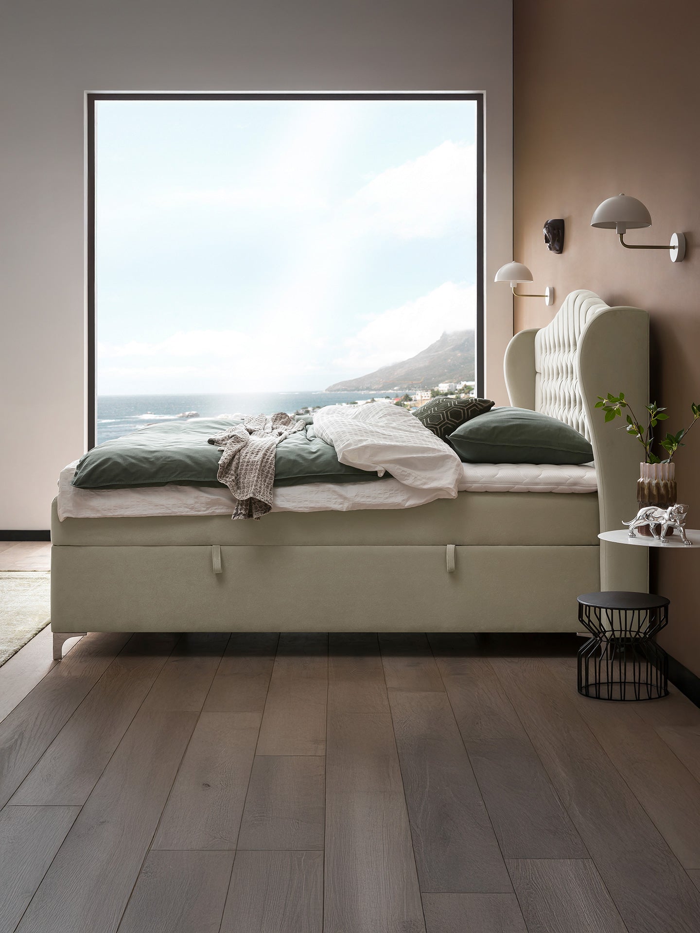 Samt Boxspringbett mit Stauraum Creme MAISON