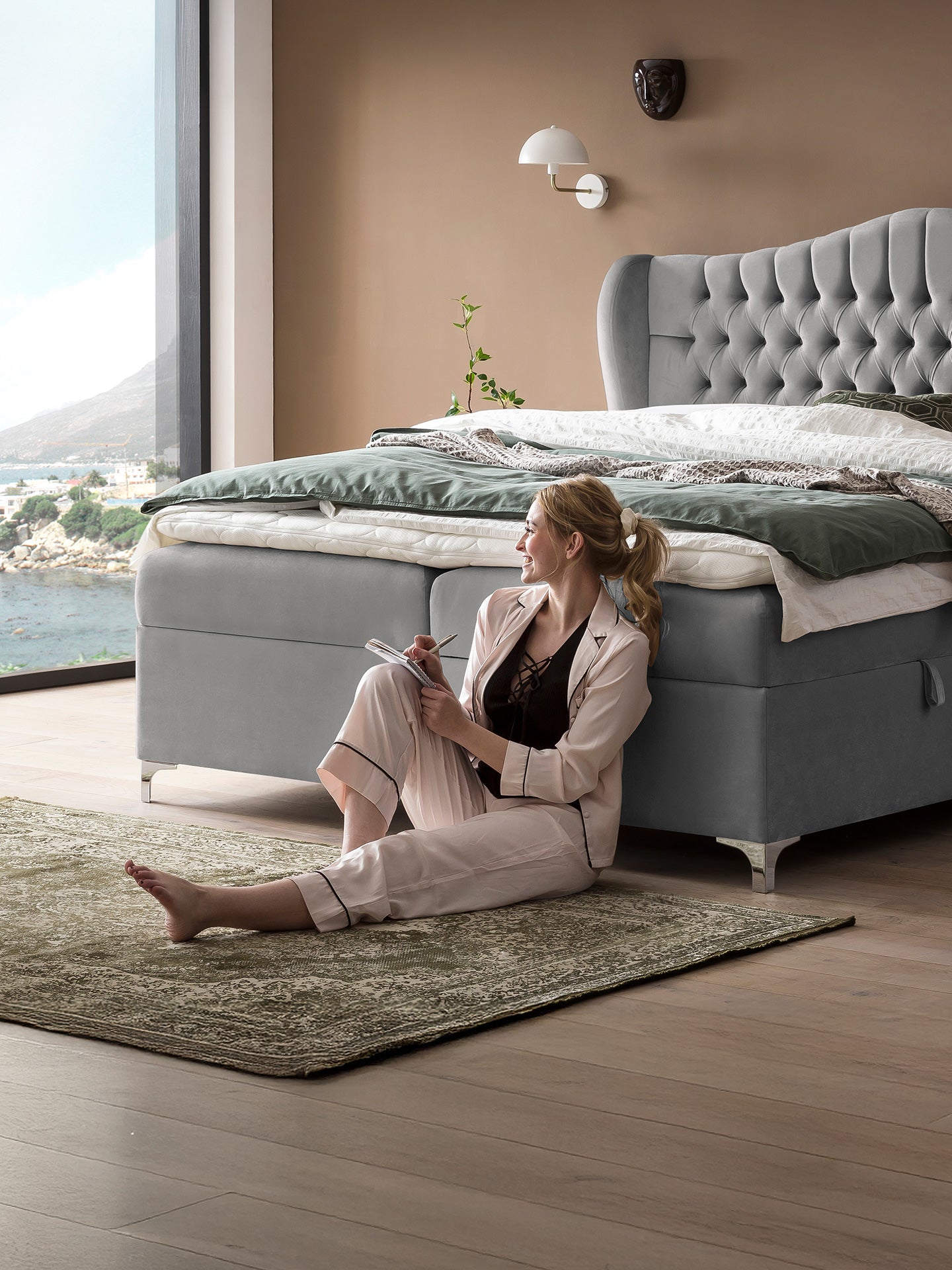 Samt Boxspringbett mit Stauraum Grau MAISON