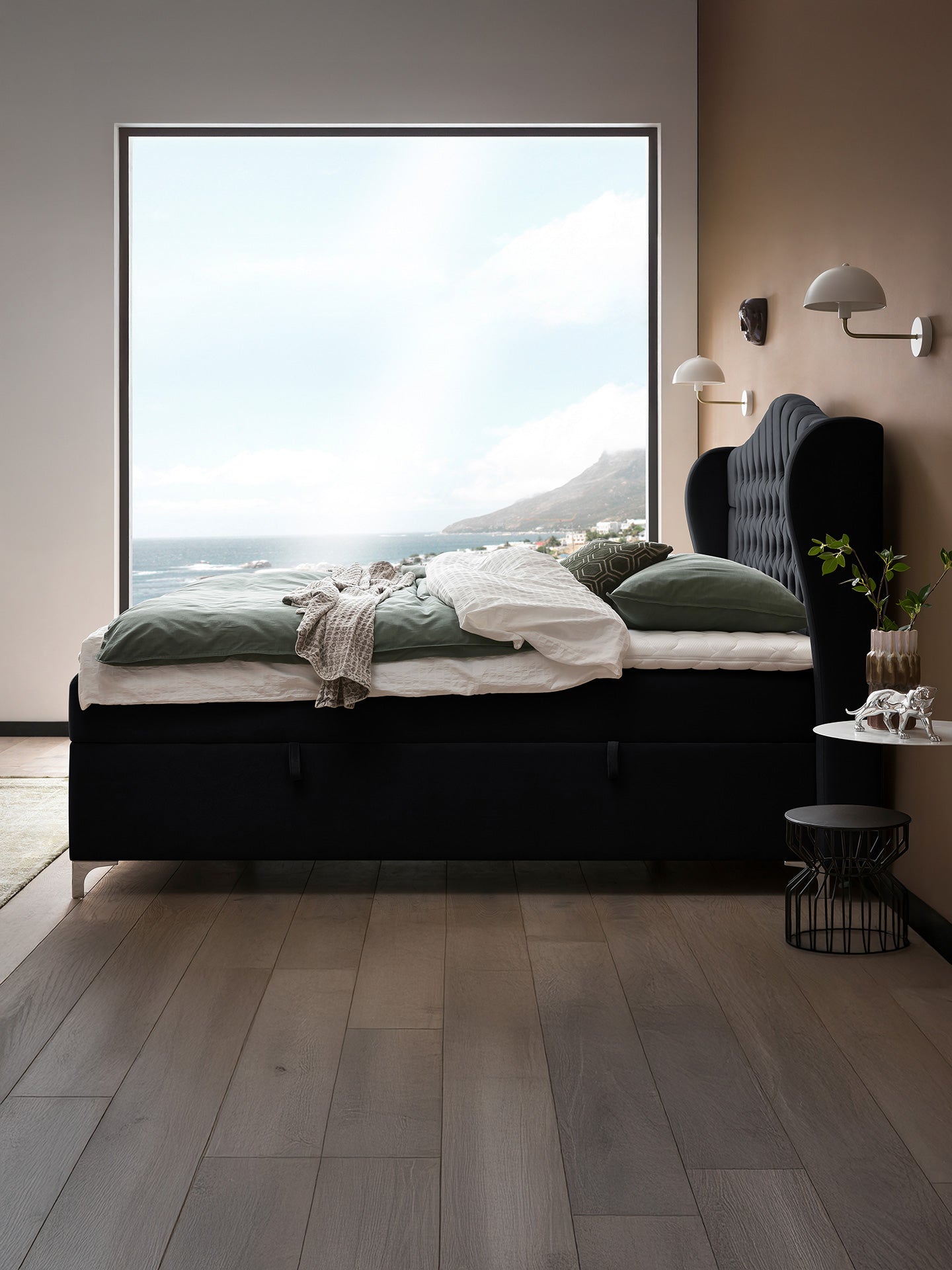 Samt Boxspringbett mit Stauraum Schwarz MAISON