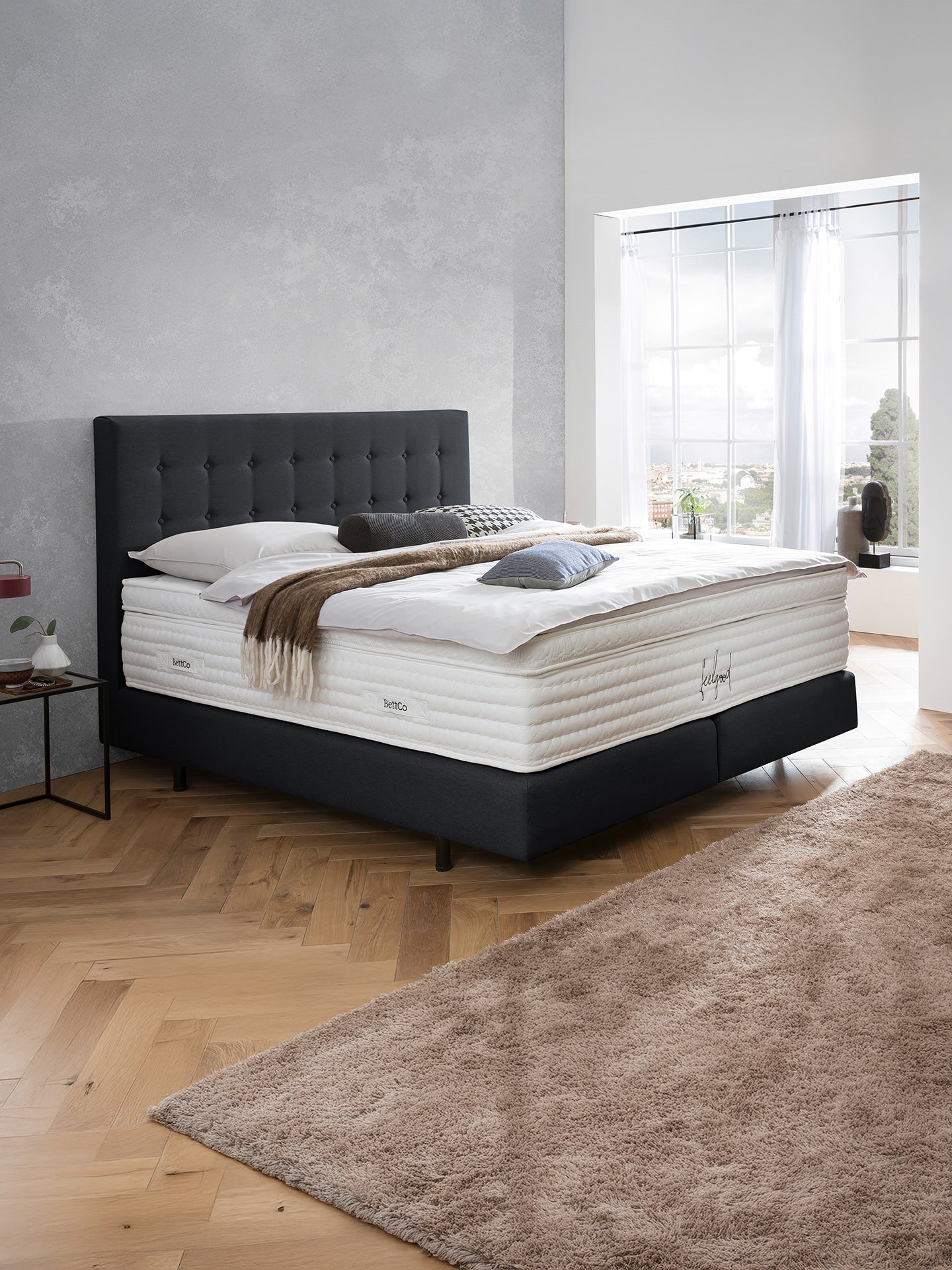 Webstoff Boxspringbett Schwarz MILANO