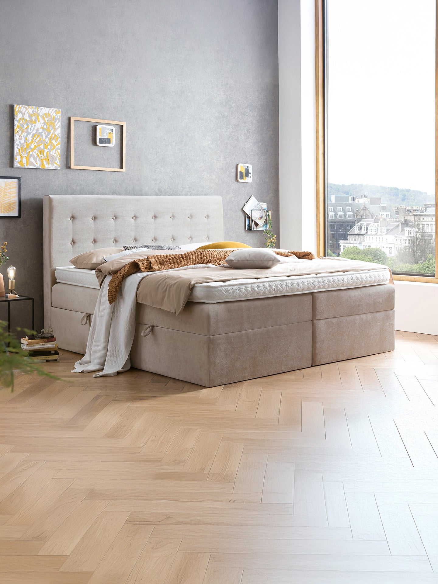 Samt Boxspringbett mit Stauraum Beige MILANO