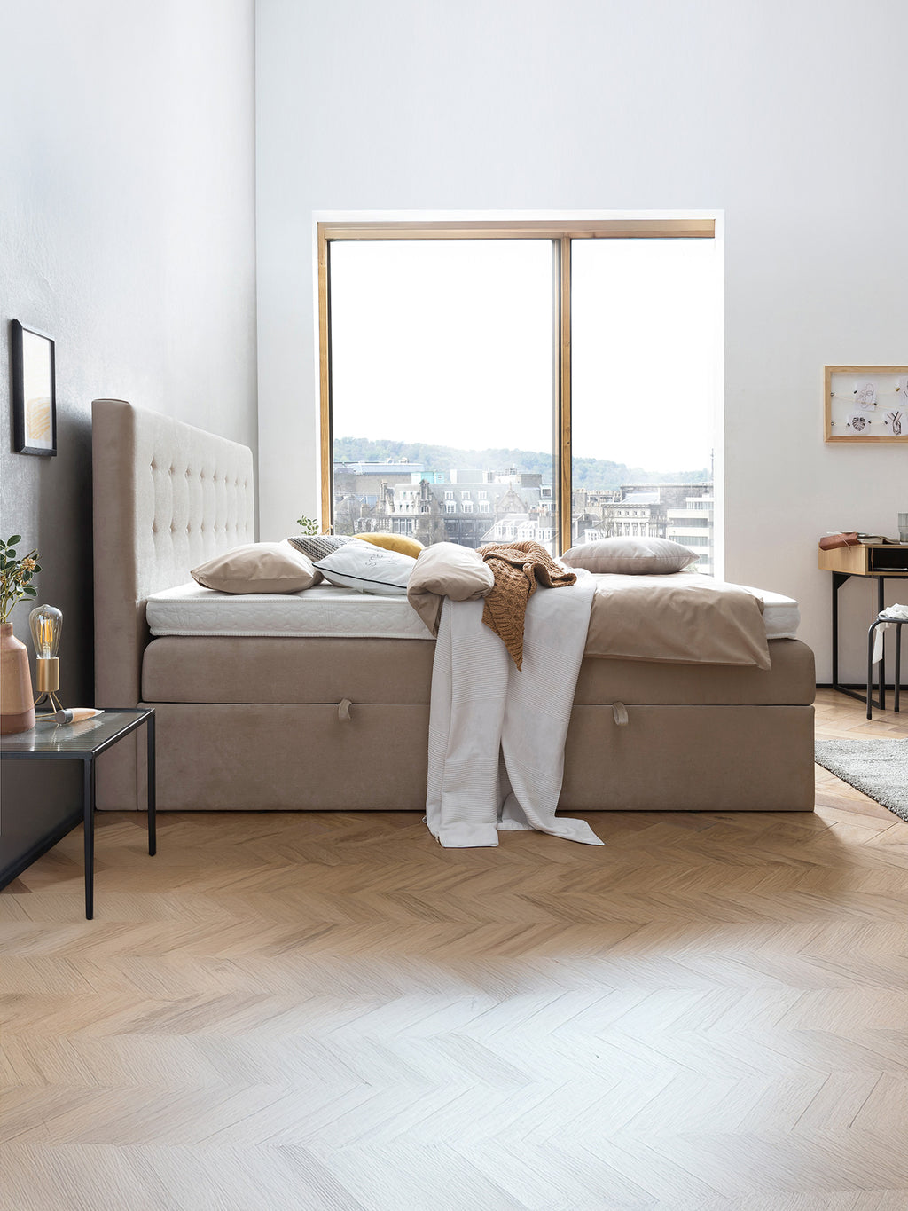 Samt Boxspringbett mit Stauraum Beige MILANO