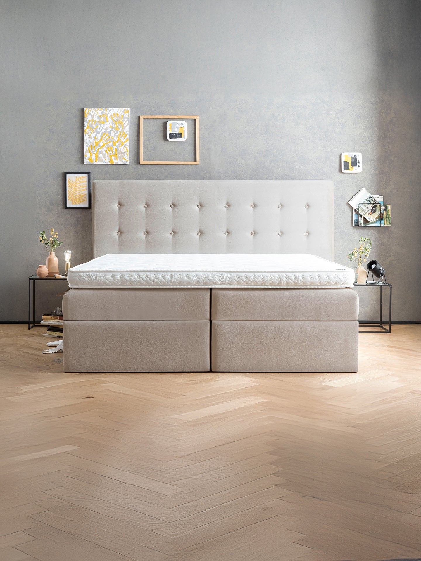 Samt Boxspringbett mit Stauraum Beige MILANO