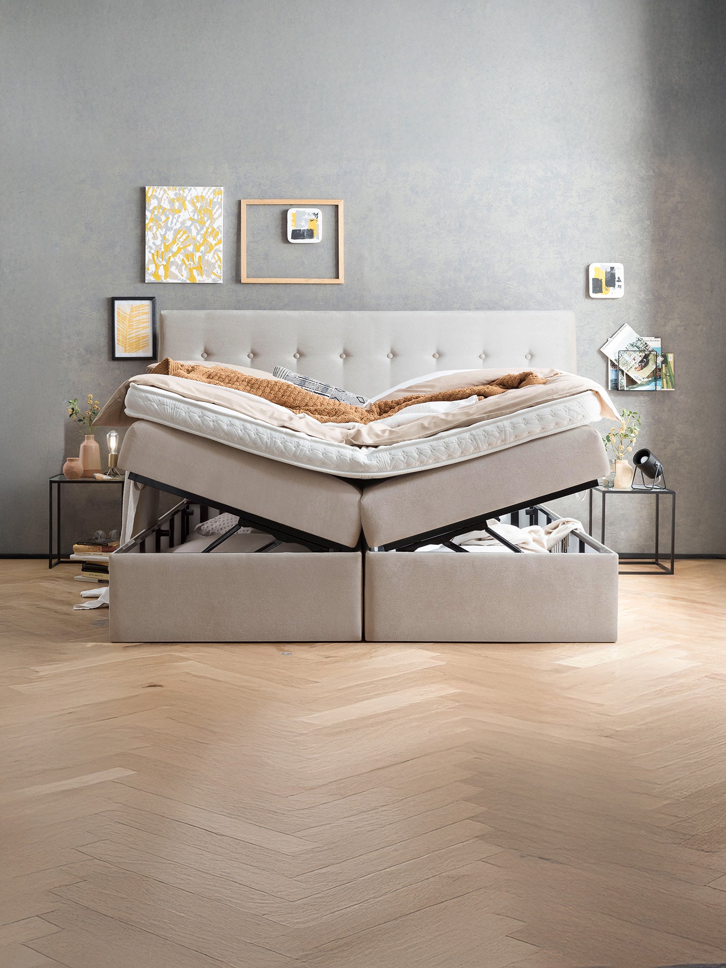 Samt Boxspringbett mit Stauraum Beige MILANO