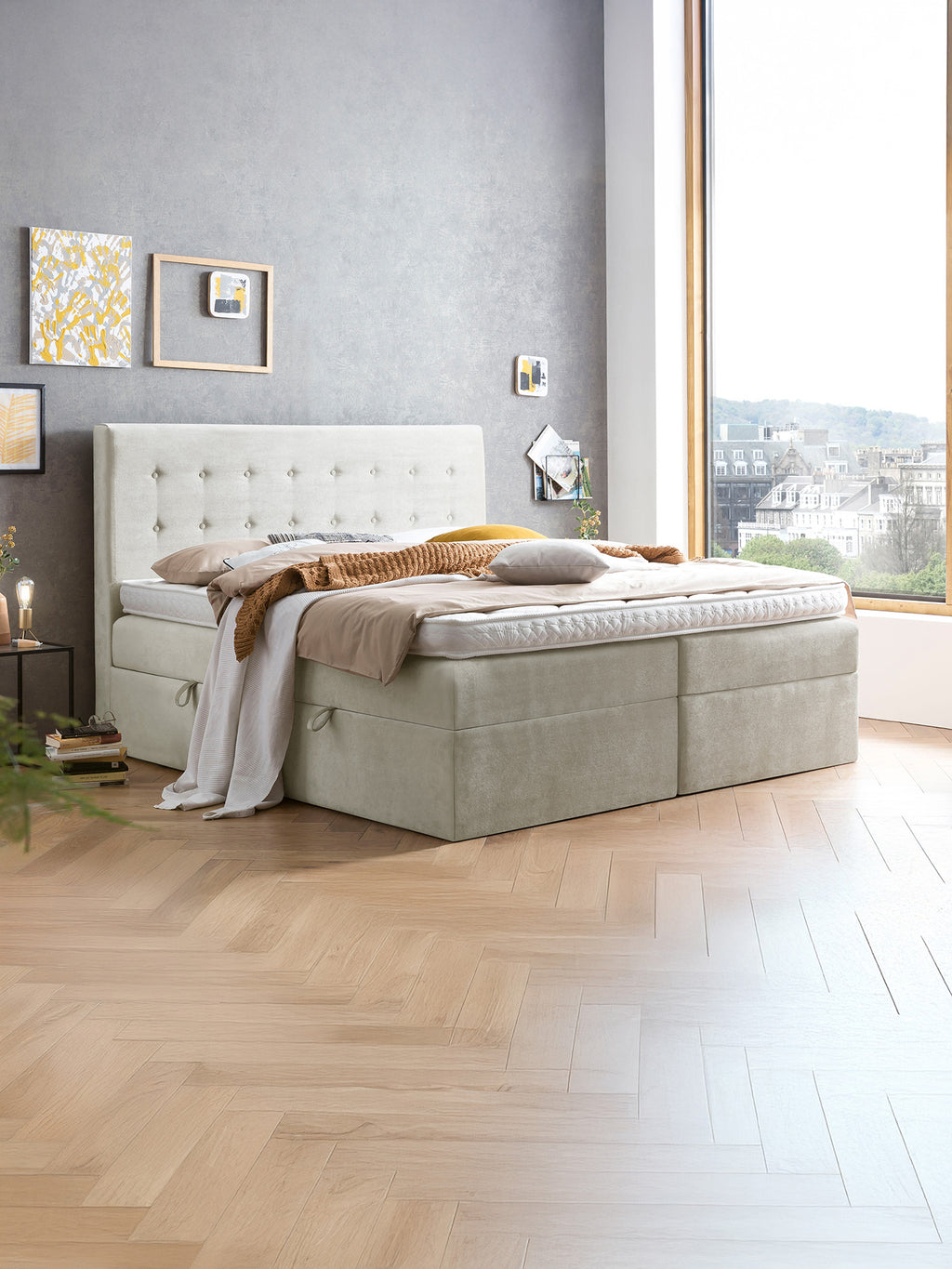 Samt Boxspringbett mit Stauraum Creme MILANO