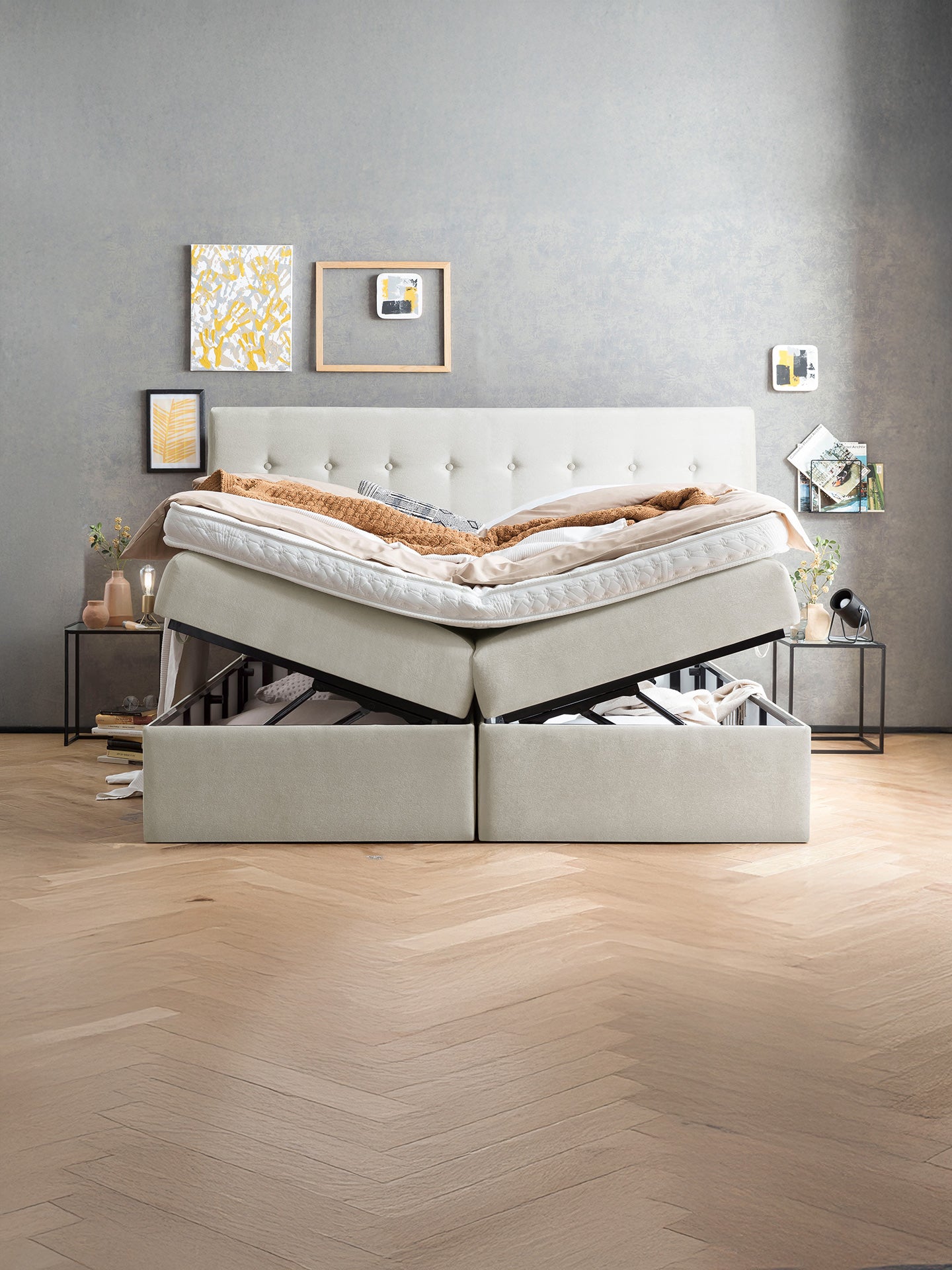 Samt Boxspringbett mit Stauraum Creme MILANO