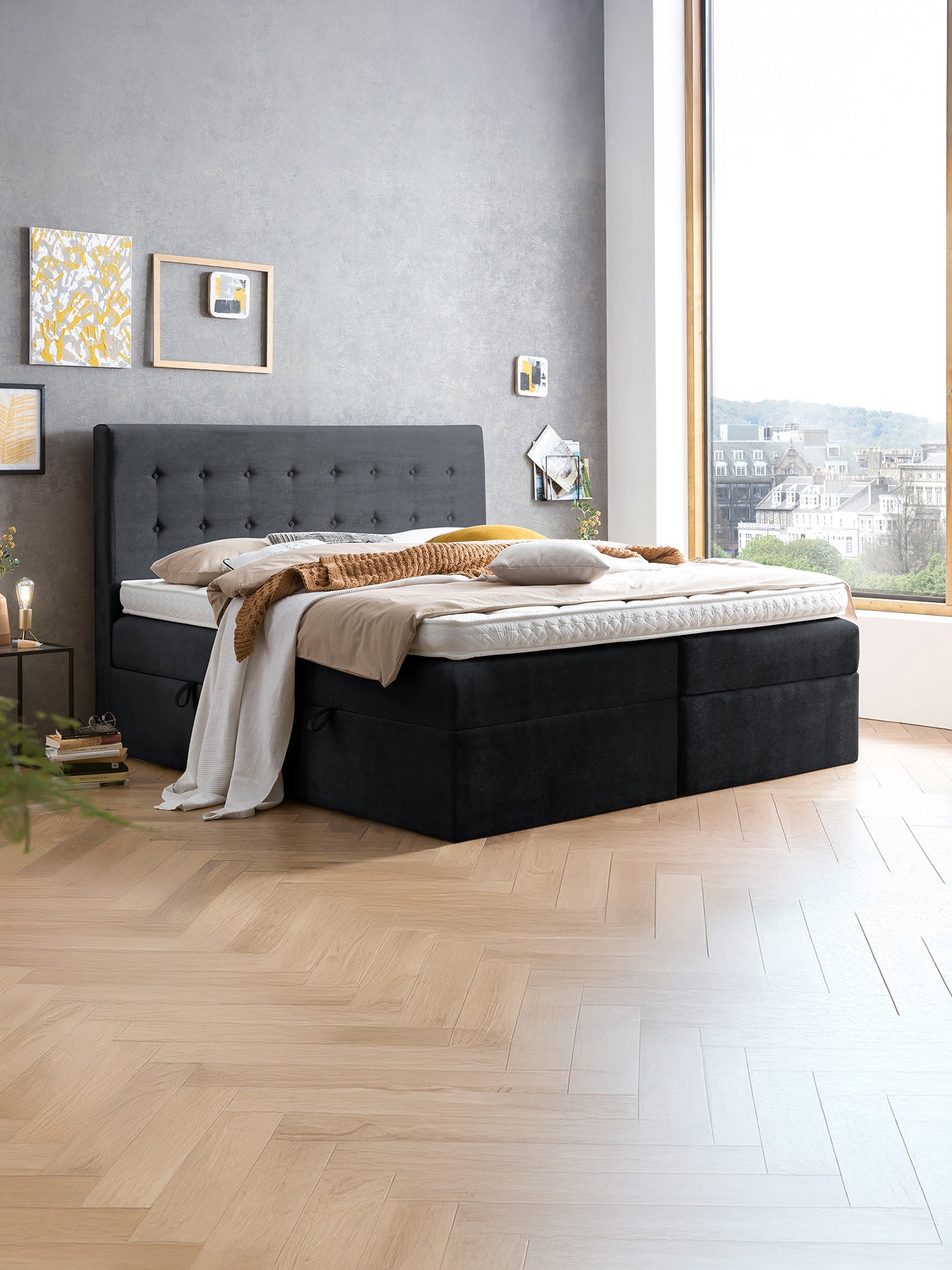 Samt Boxspringbett mit Stauraum Schwarz MILANO