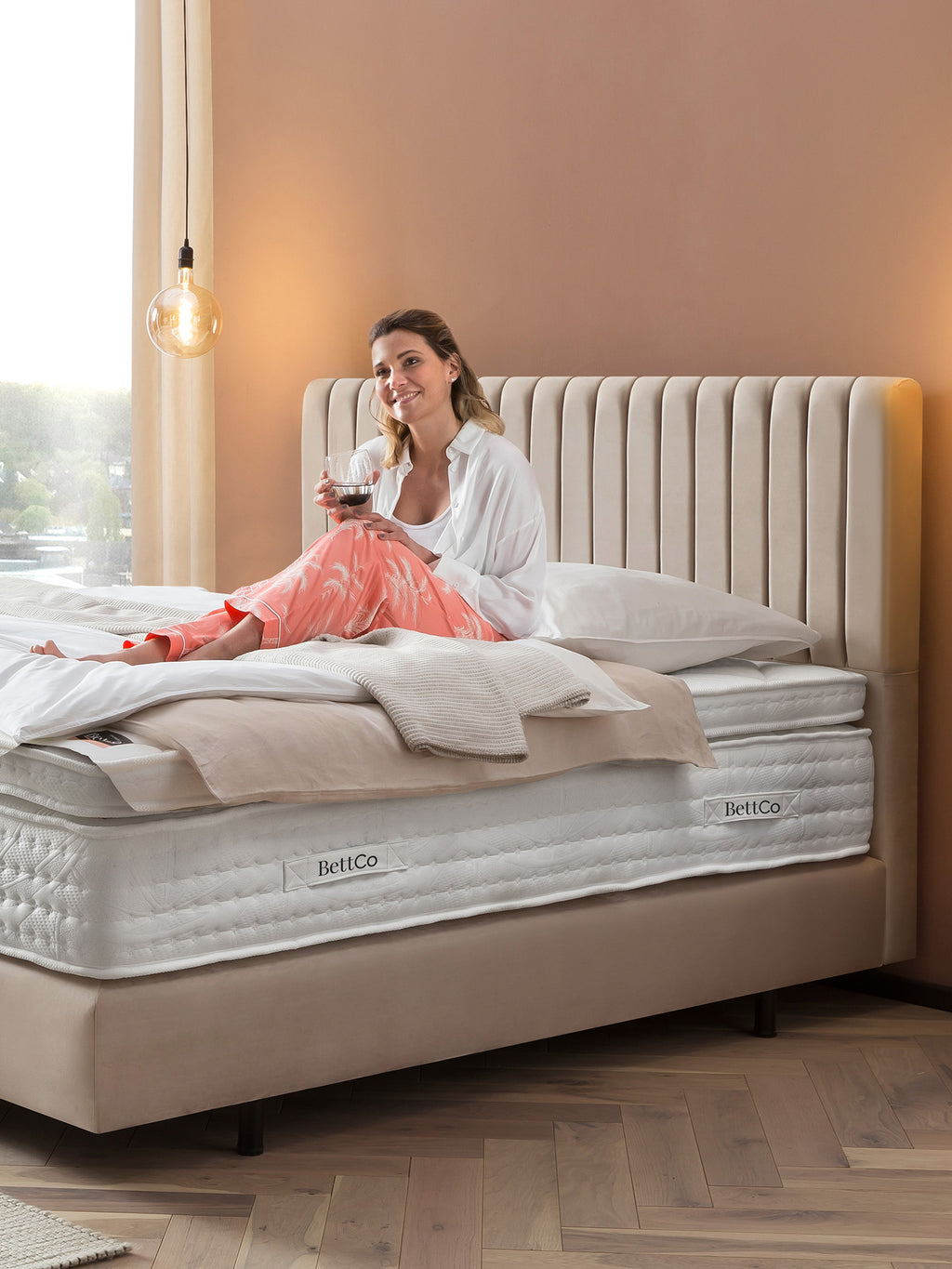 Velours Boxspringbett Creme PARIS