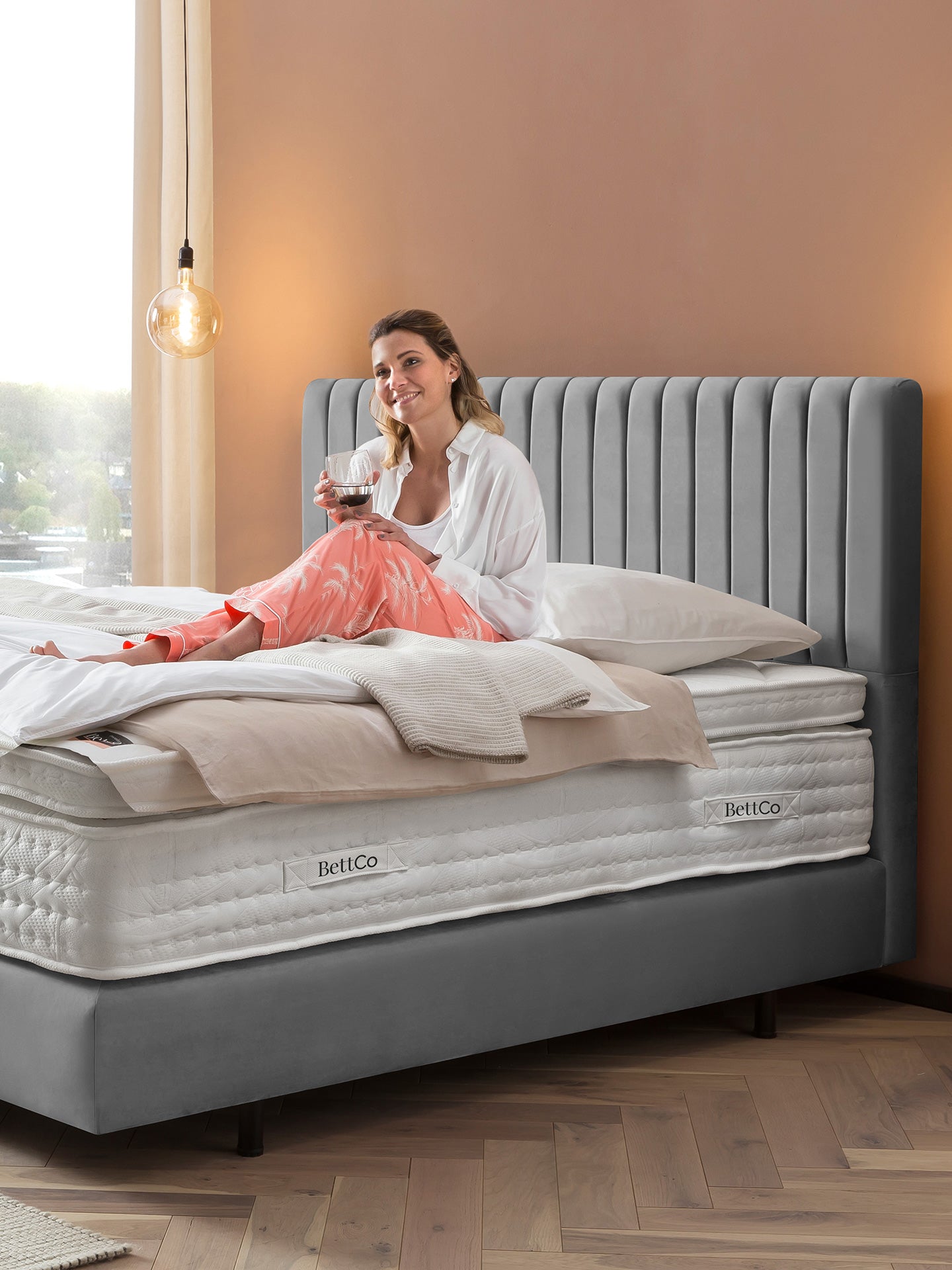 Velours Boxspringbett Grau PARIS