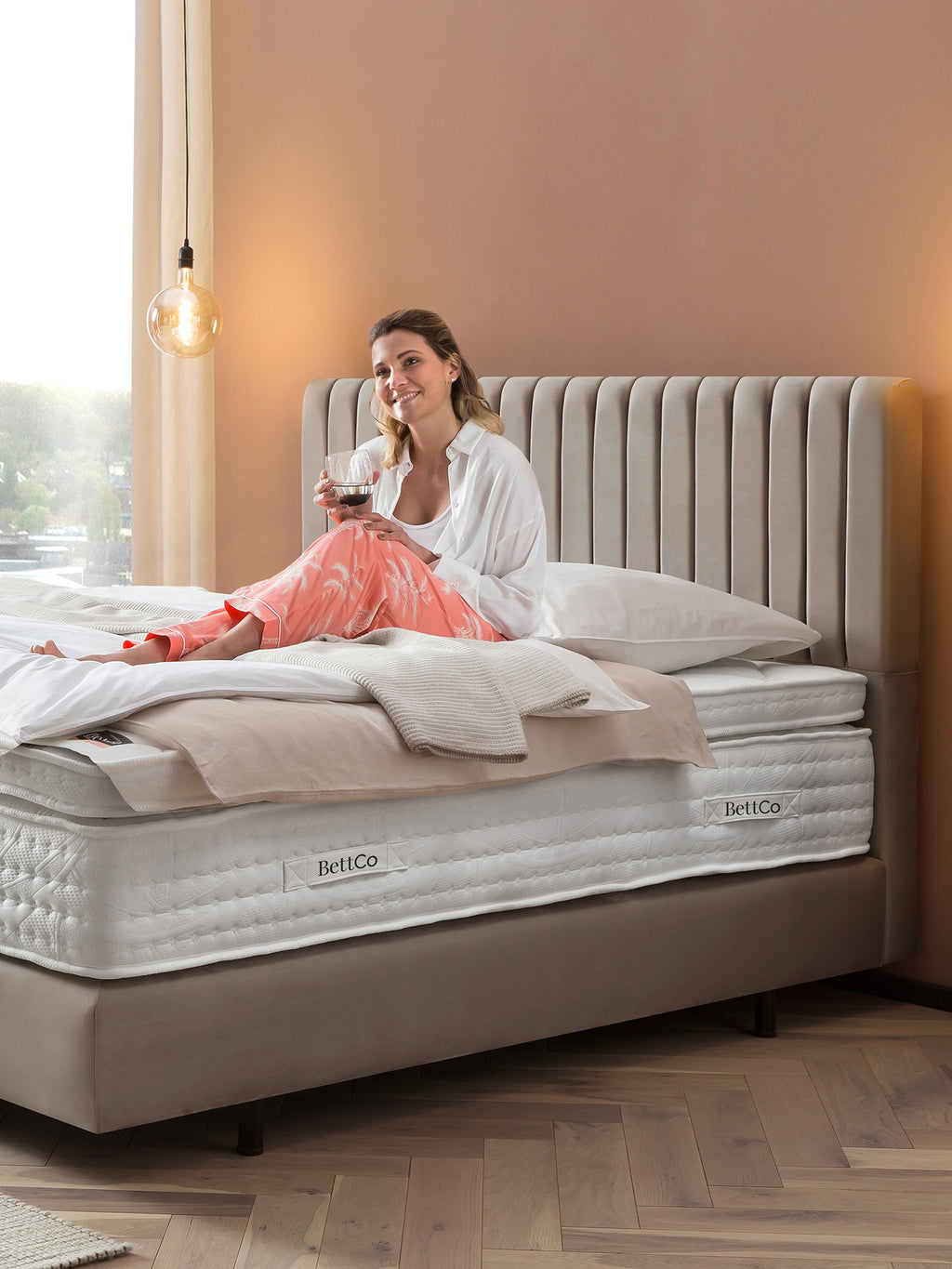 Velours Boxspringbett Taupe PARIS