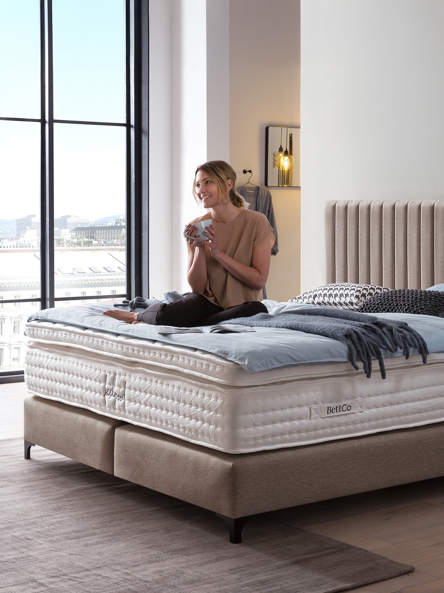 Webstoff Boxspringbett Nougat PARIS