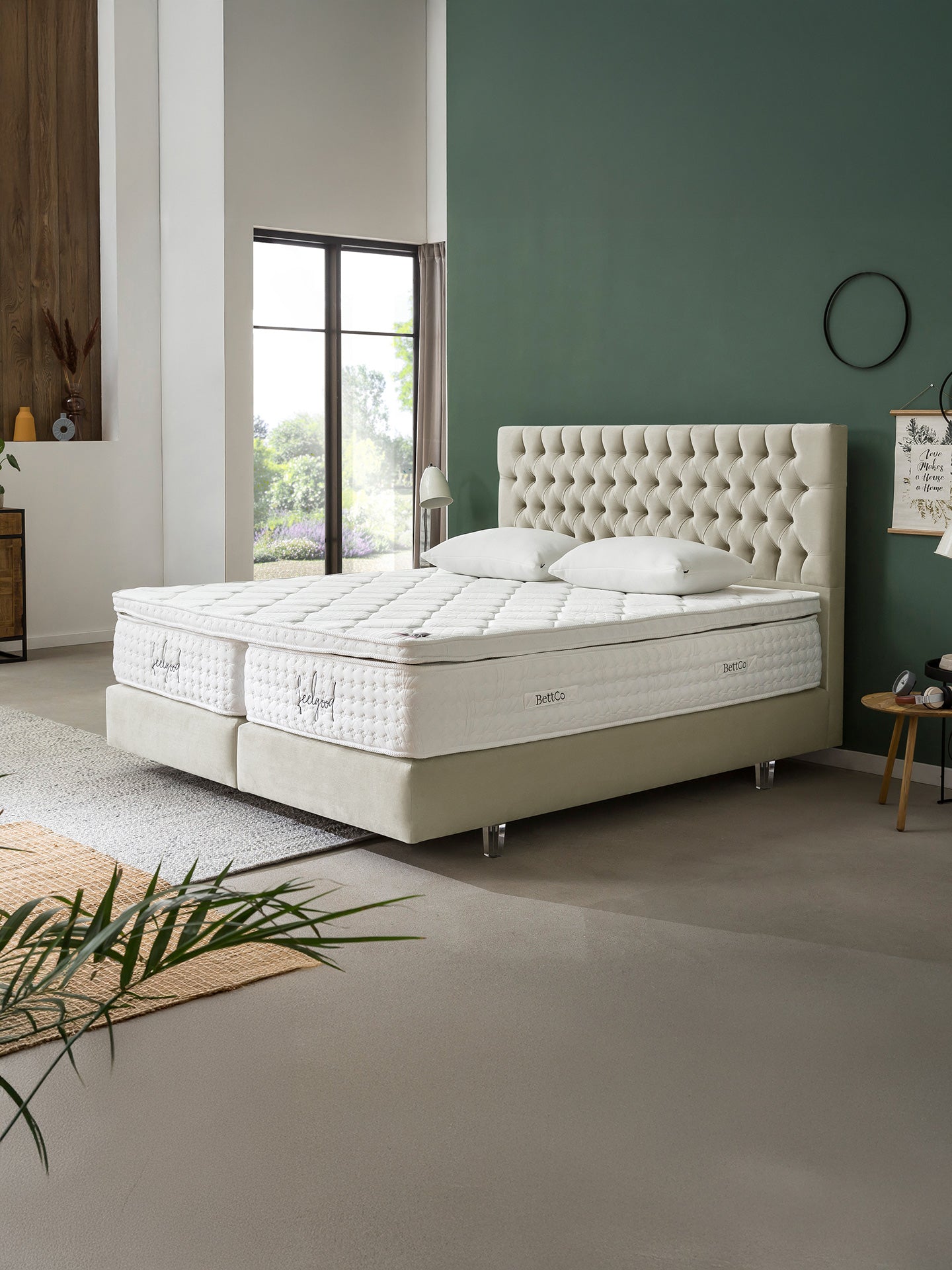 Samt Boxspringbett Creme VEGAS