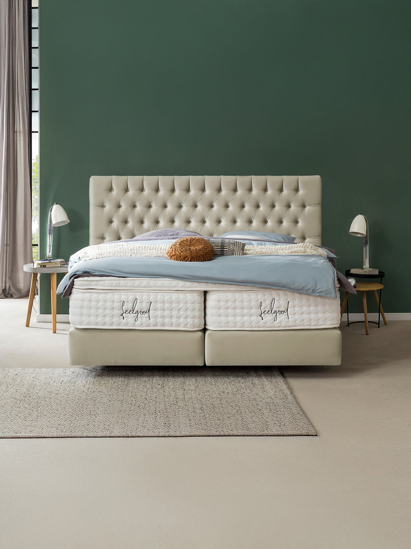 Samt Boxspringbett Creme VEGAS