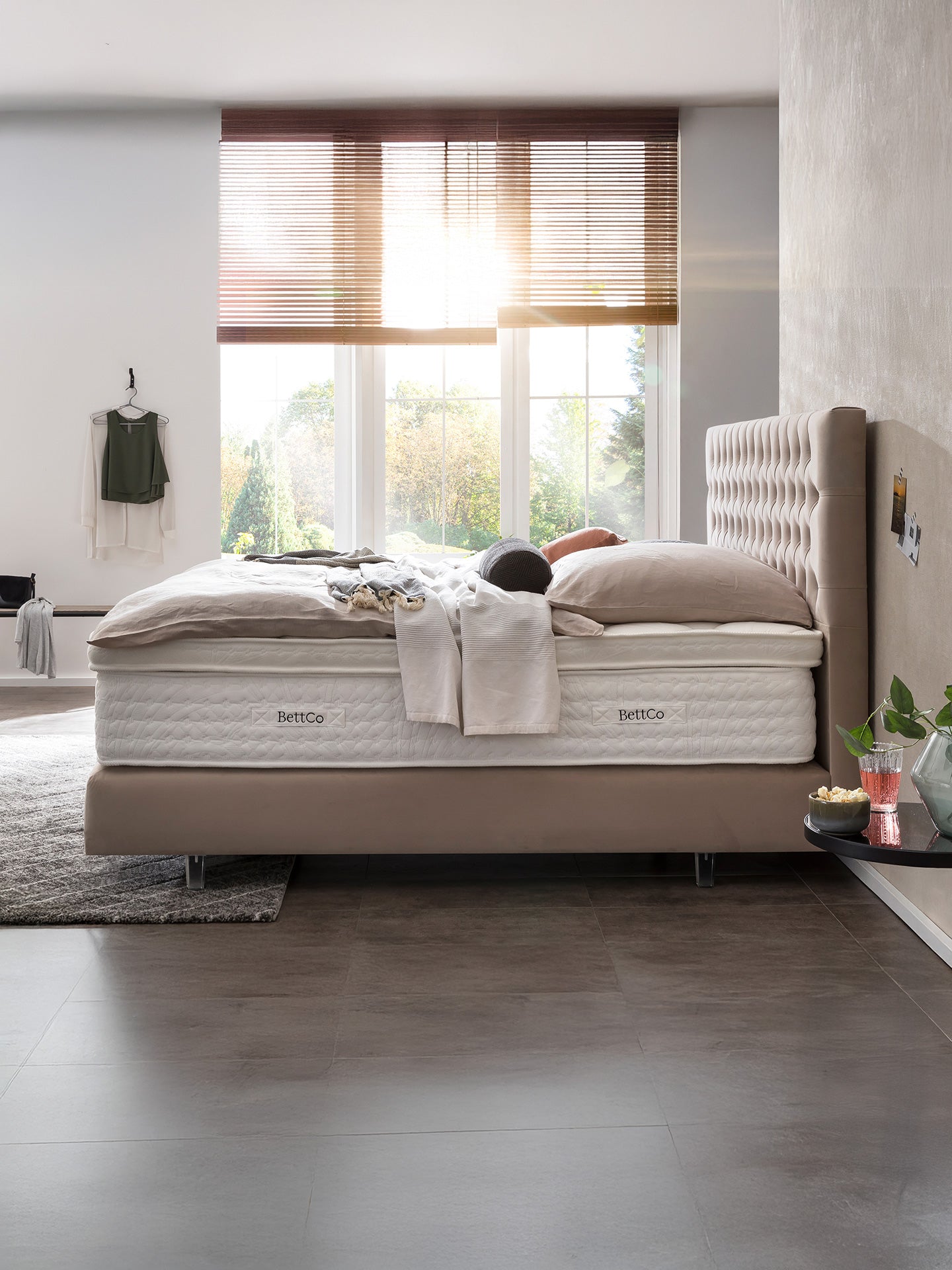 Velours Boxspringbett Creme VEGAS