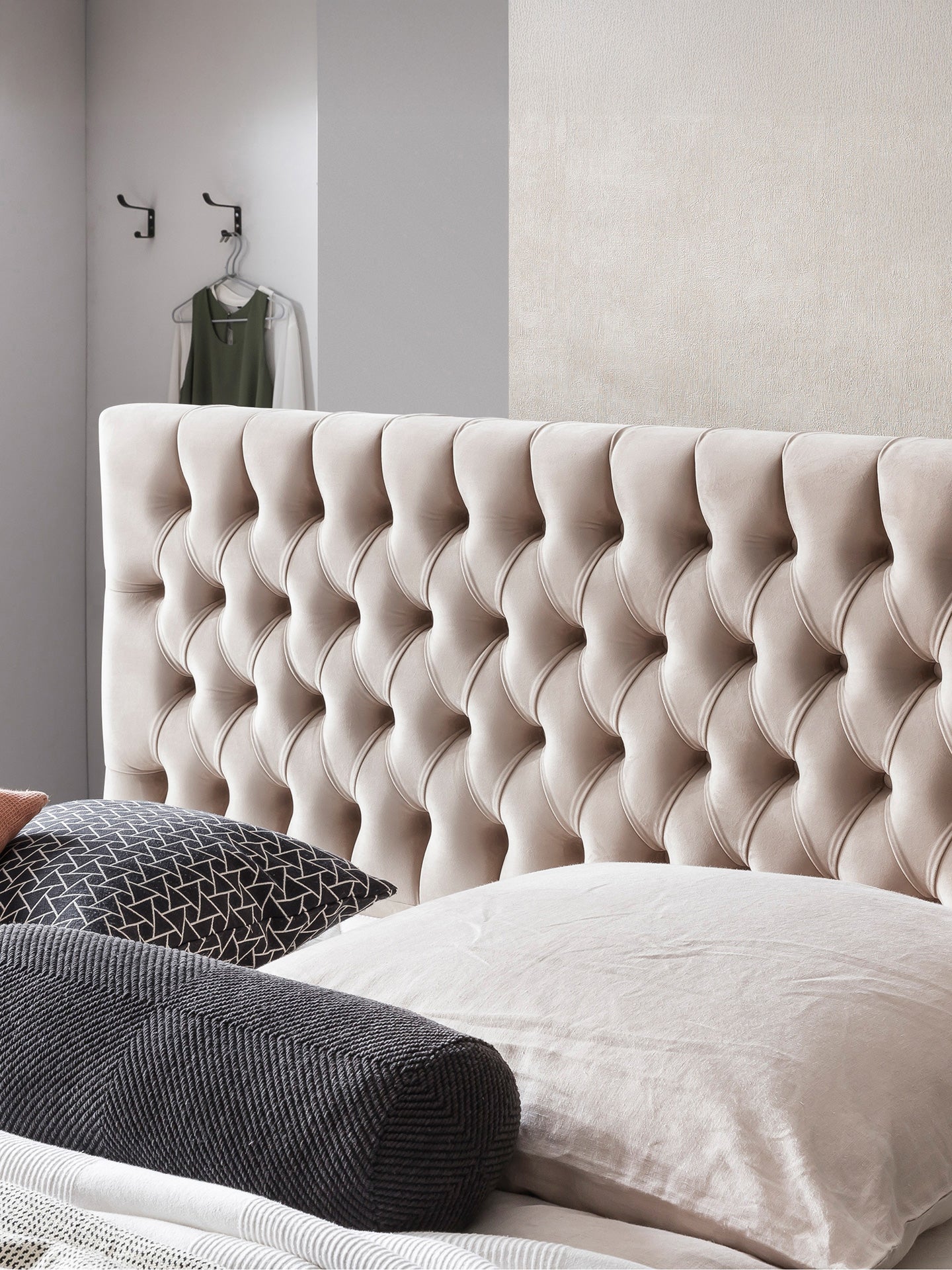 Velours Boxspringbett Creme VEGAS