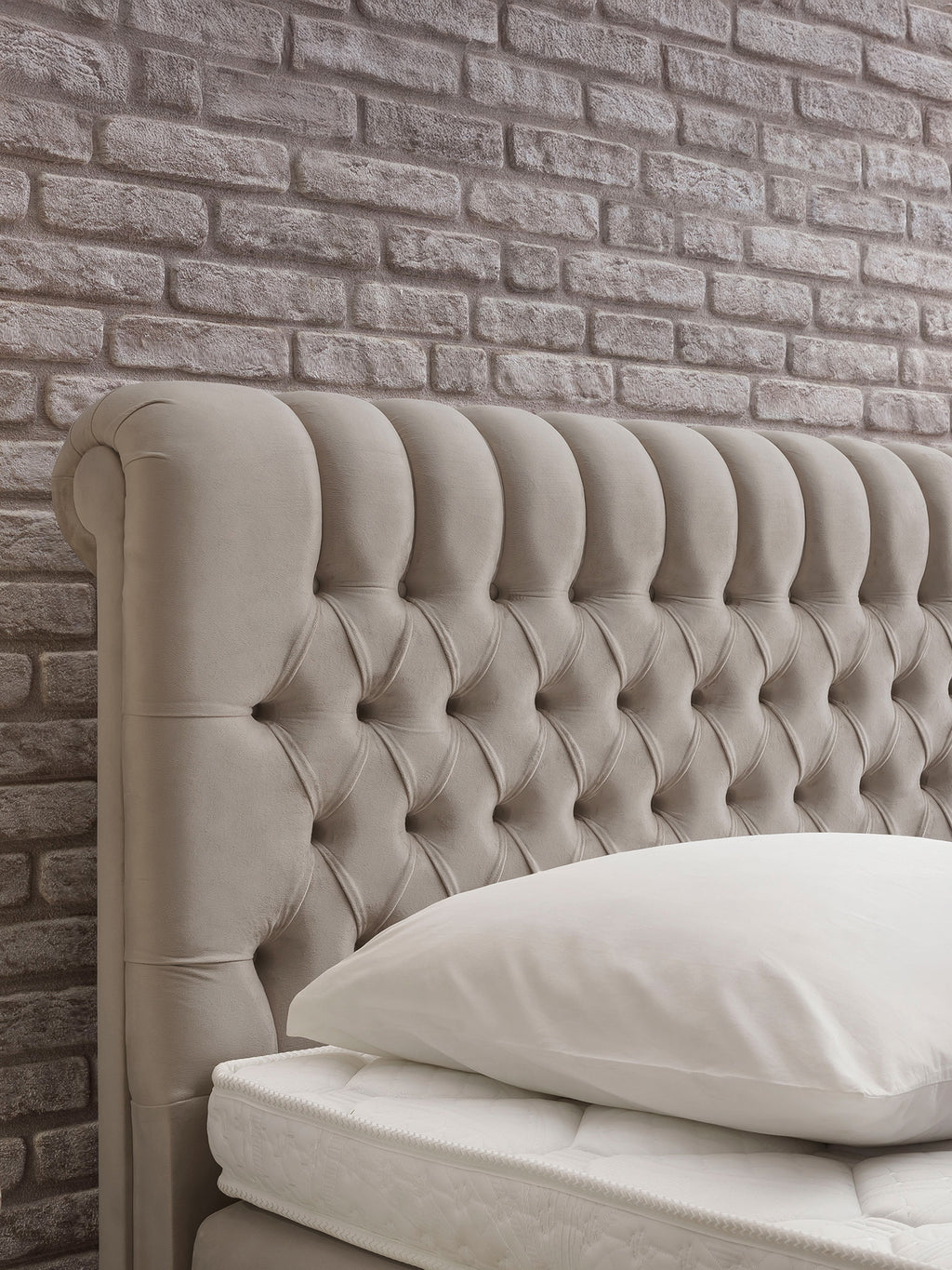 Velours Boxspringbett mit Stauraum Taupe CHESTER