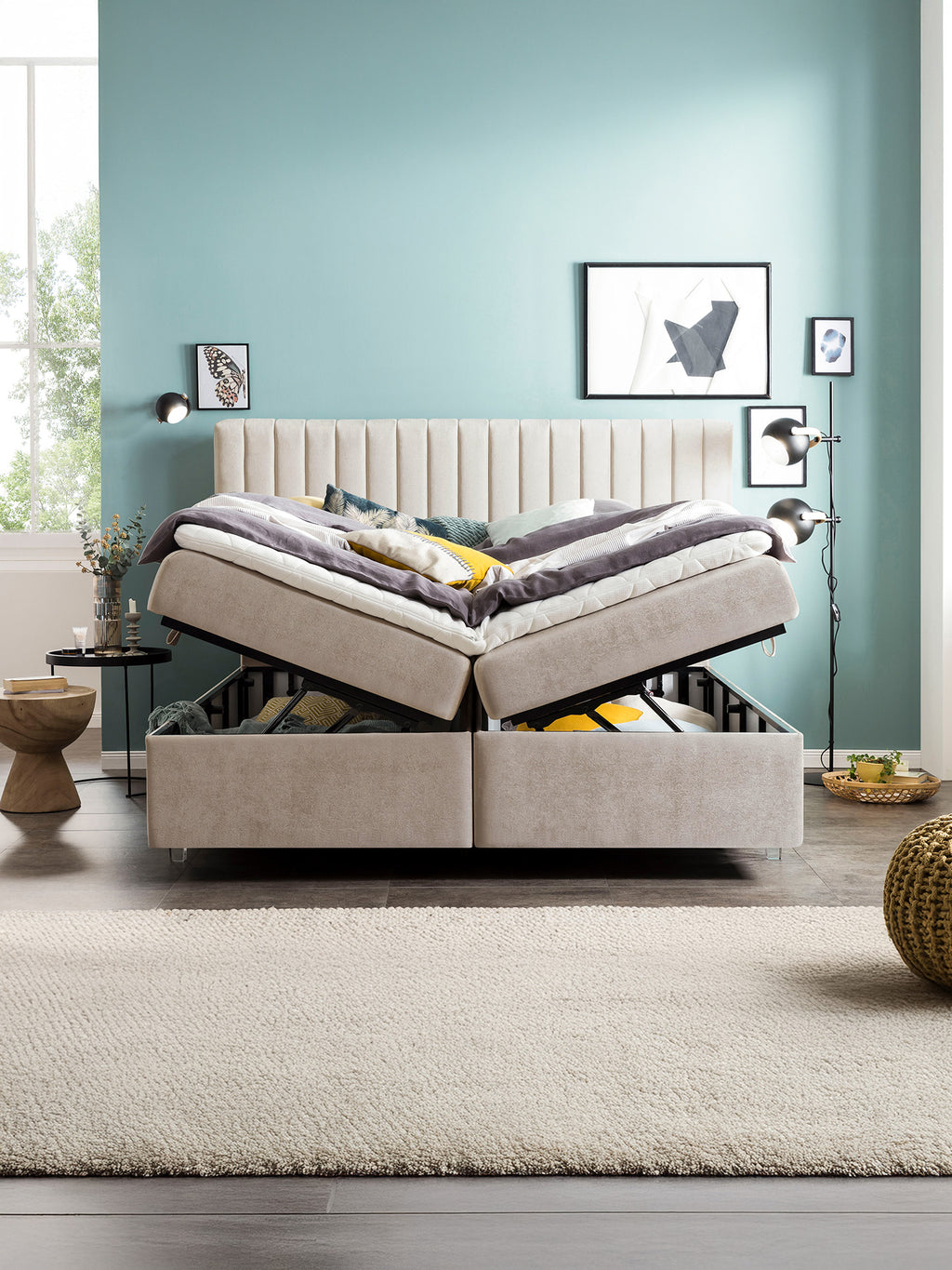 Samt Boxspringbett mit Stauraum Beige PARIS