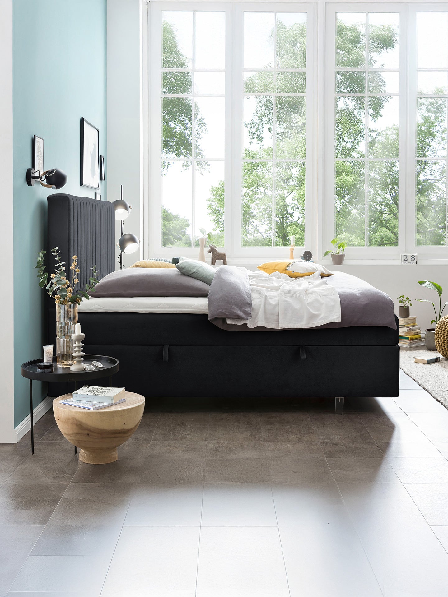 Samt Boxspringbett mit Stauraum Schwarz PARIS