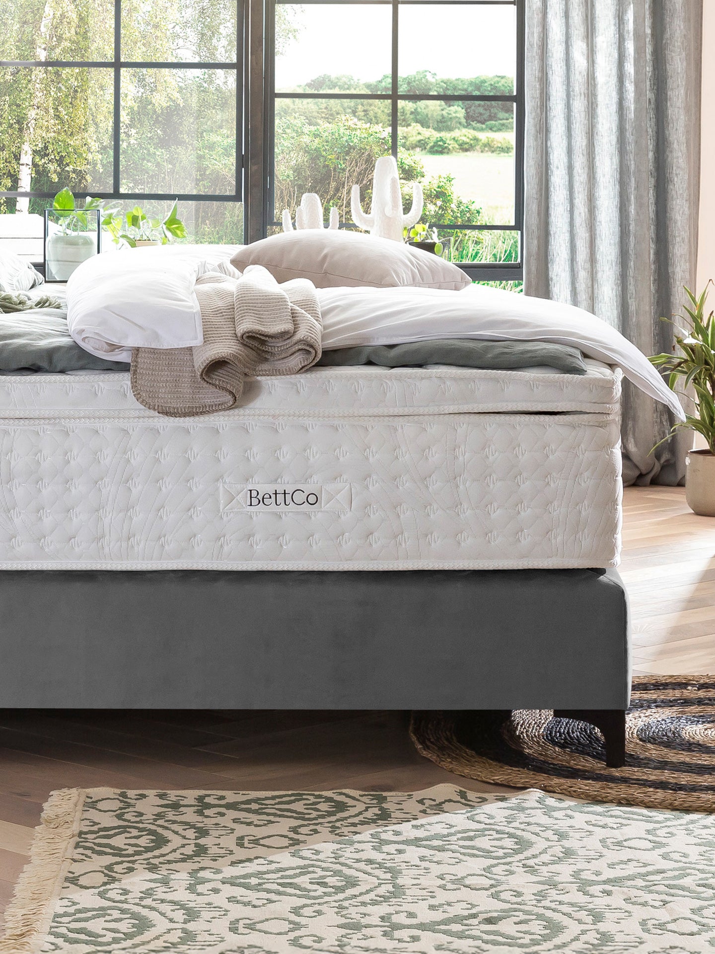 Velours Boxspringbett Grau MAISON